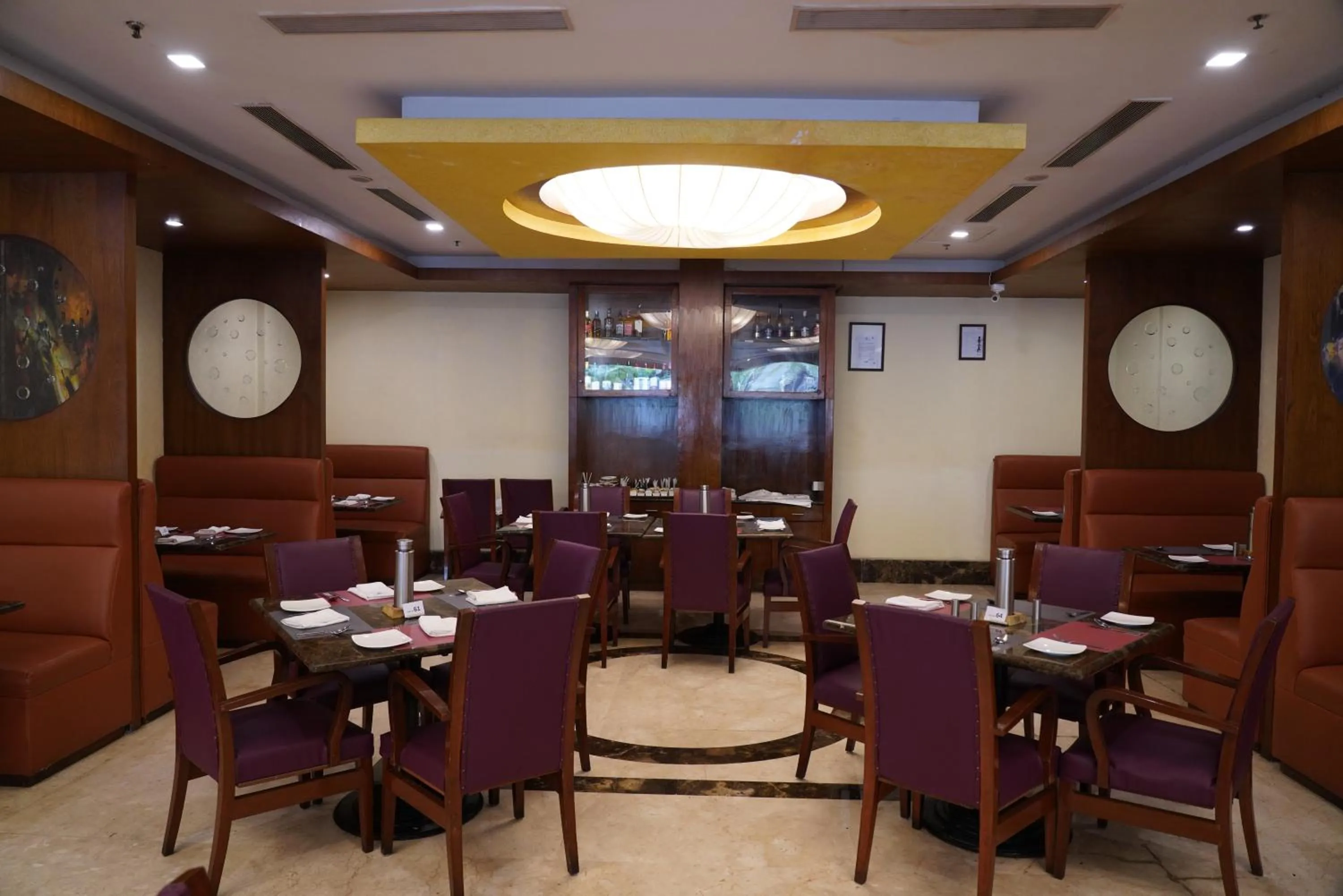 Restaurant/places to eat in Fortune Select JP Cosmos, Bengaluru - Member ITC Hotels' Group