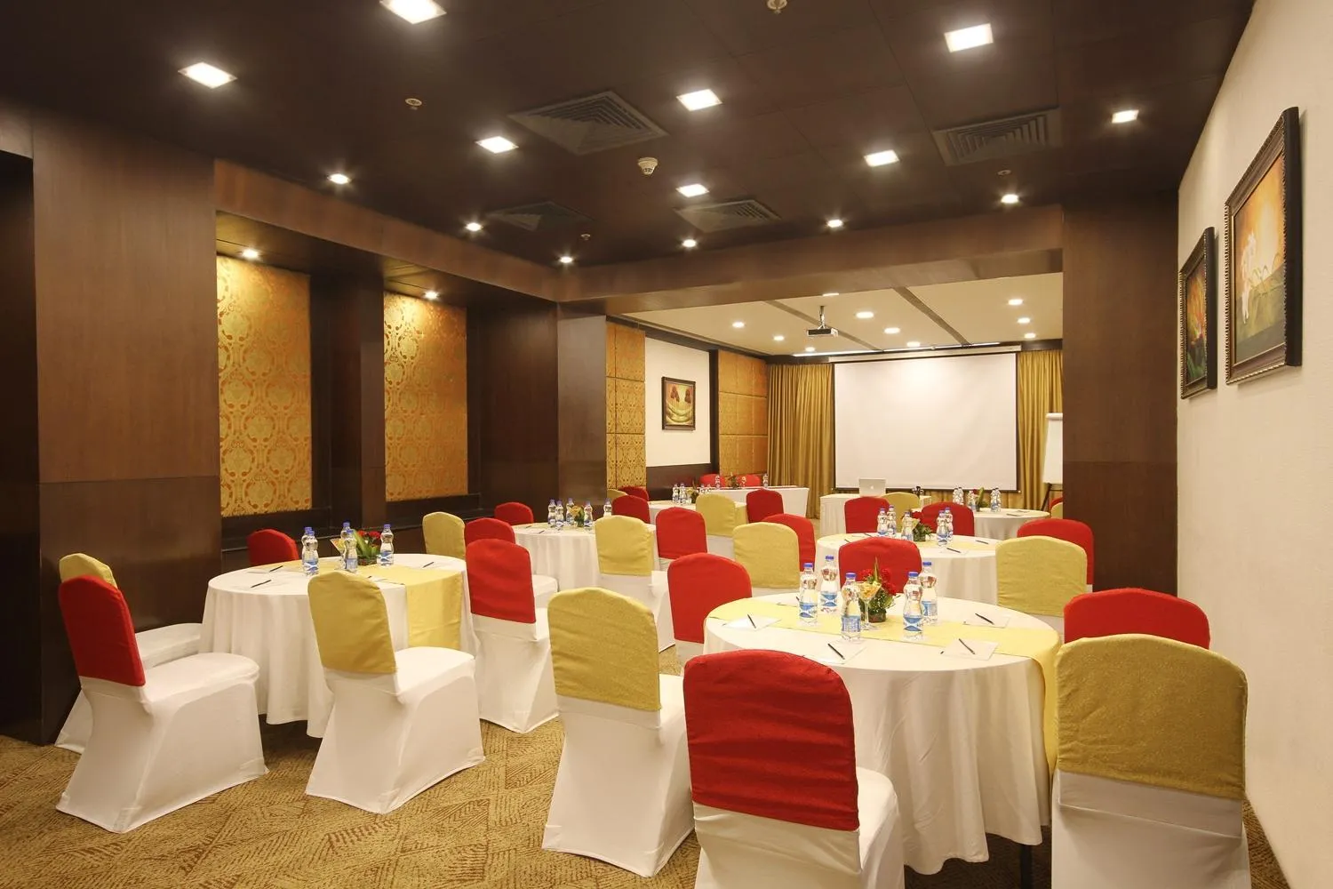 Banquet/Function facilities in Fortune Select JP Cosmos, Bengaluru - Member ITC Hotels' Group