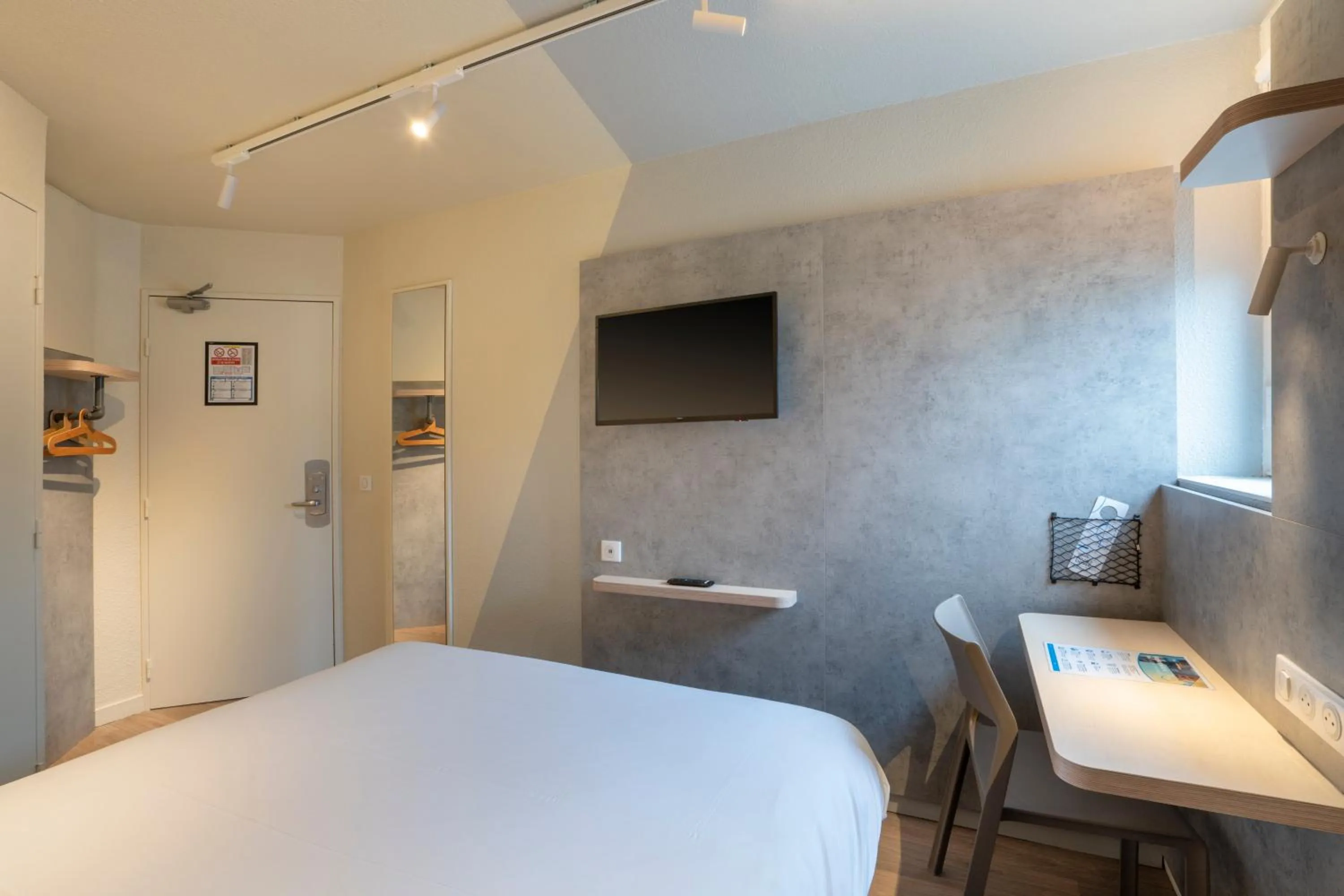 Bed in ibis budget Rennes Chantepie - Hôtel rénové