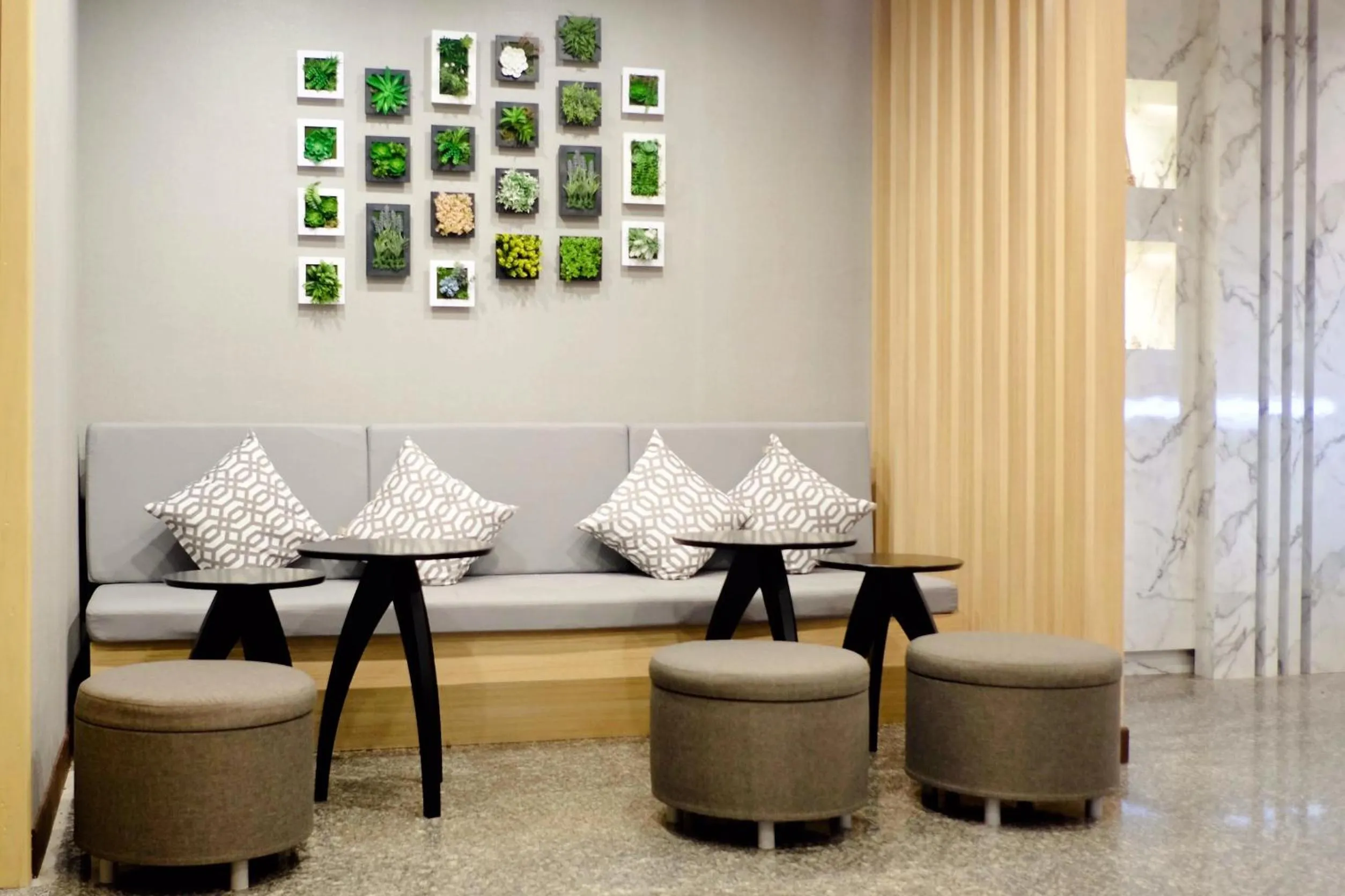 Lobby or reception in Krabi Royal Hotel