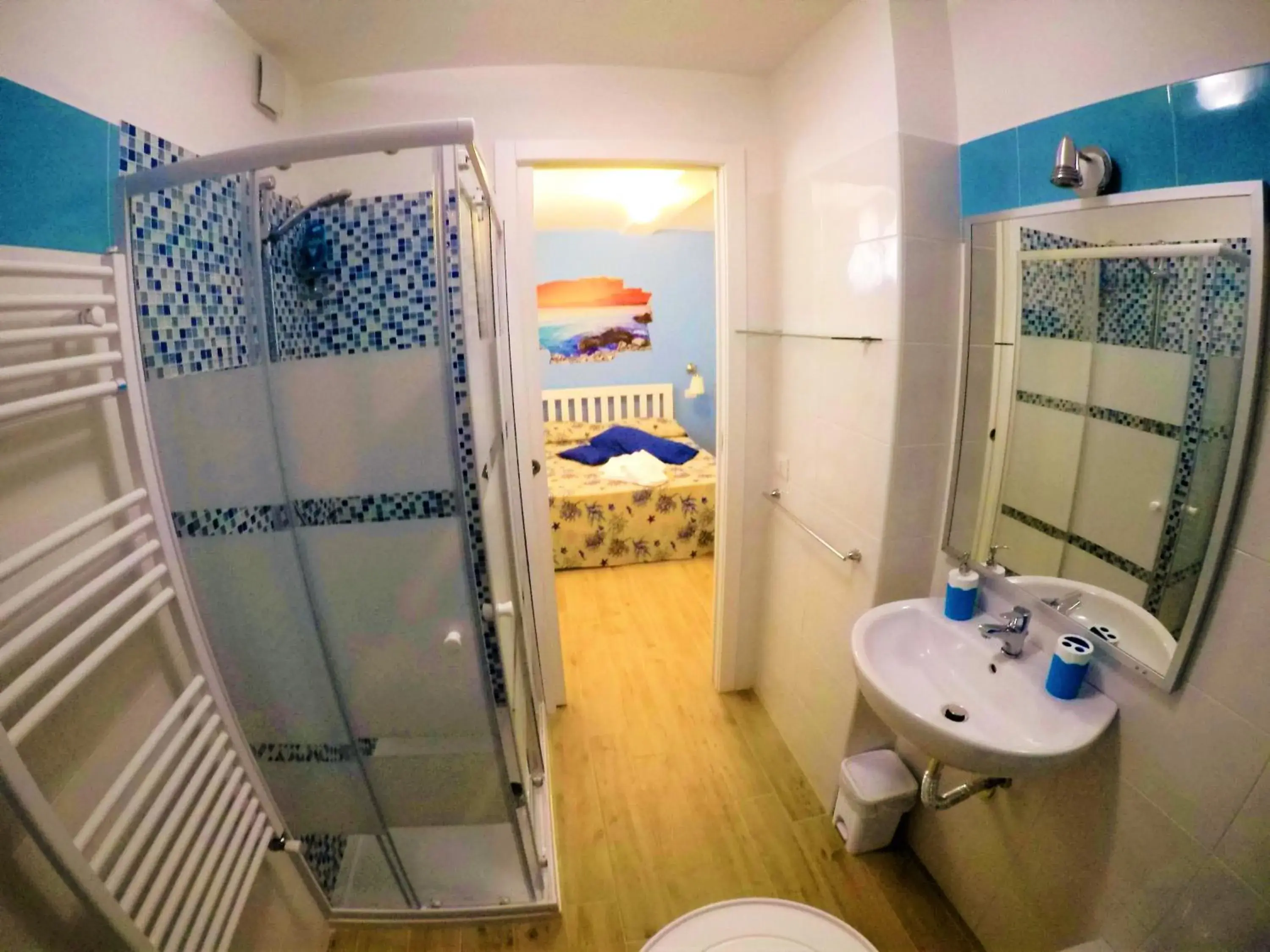 Double Room with Private Bathroom in B&B Villa Jasiga Double Room with Private Bathroom in B&B Villa Jasiga