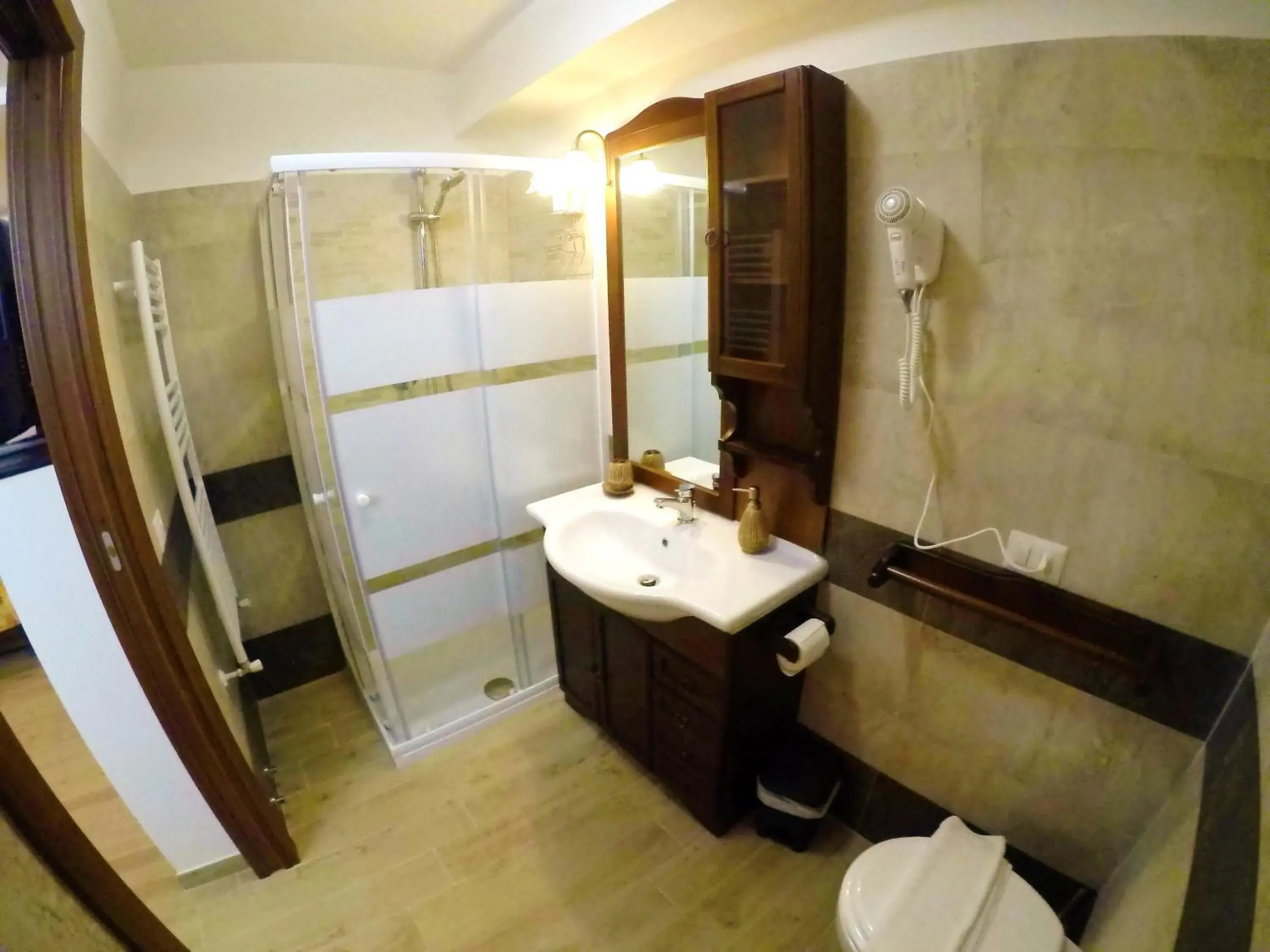 Comfort Quadruple Room in B&B Villa Jasiga Comfort Quadruple Room in B&B Villa Jasiga