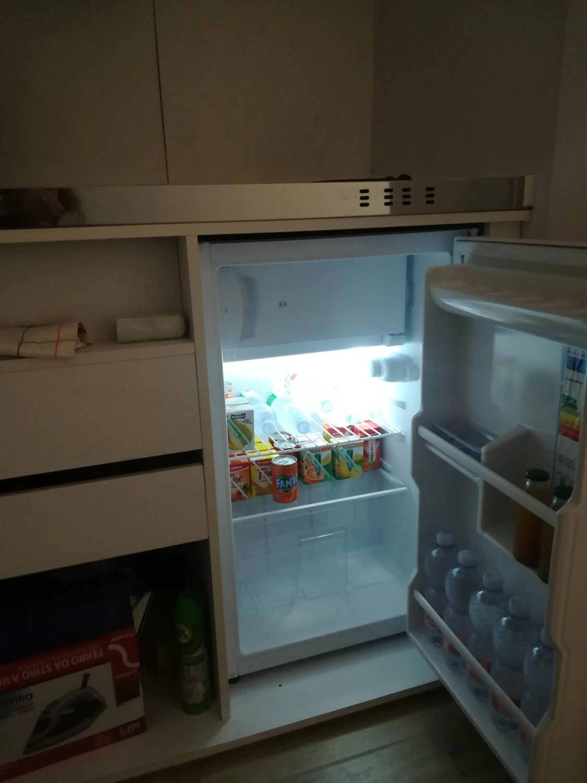 Communal kitchen in B&B Villa Jasiga