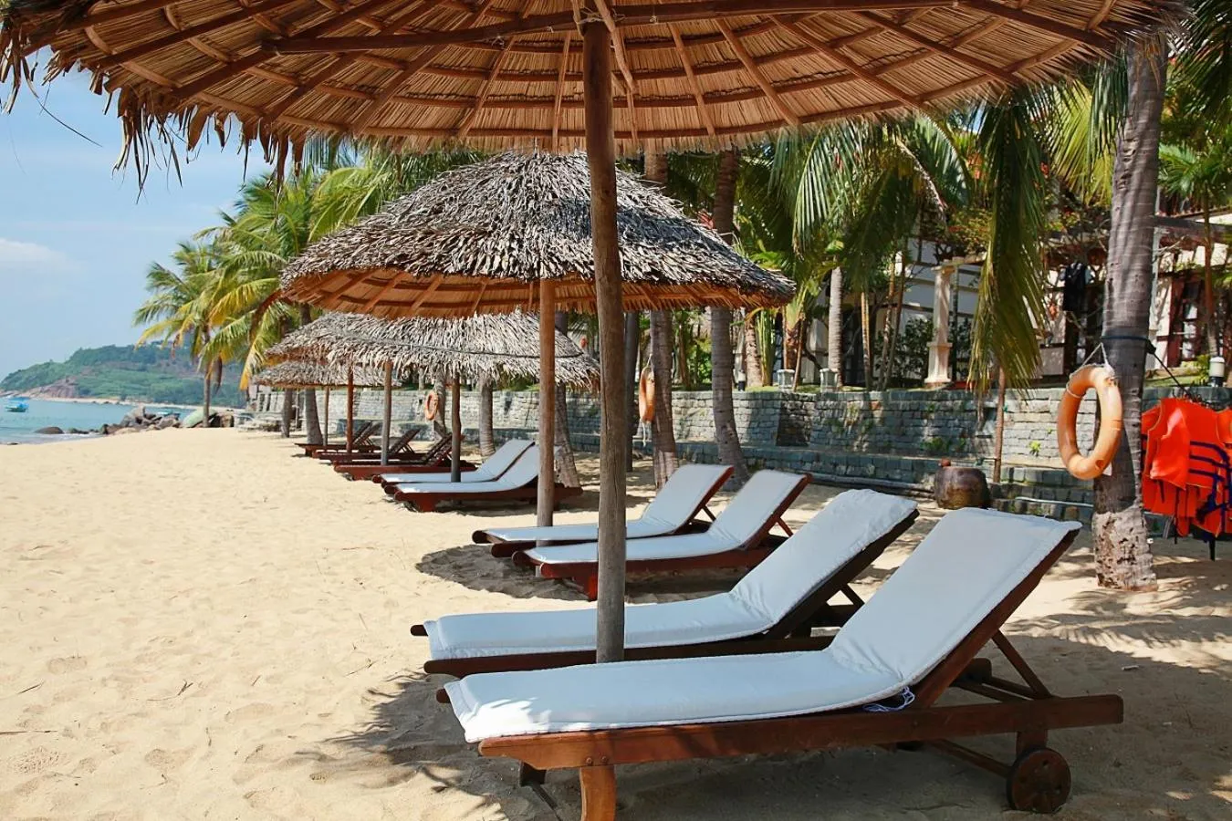 Day in Son Tra Beach Resort & Spa Danang