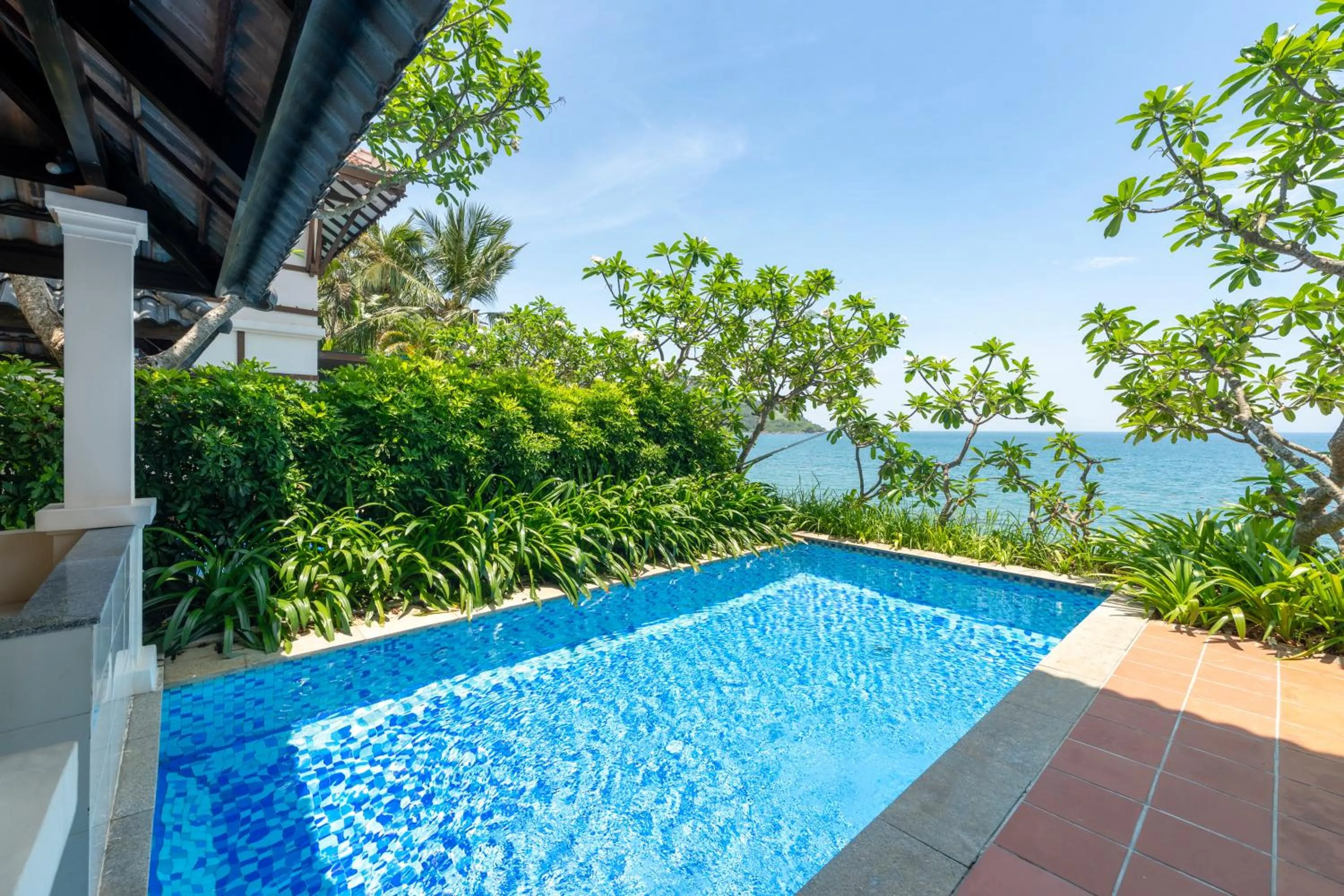 Day in Son Tra Beach Resort & Spa Danang