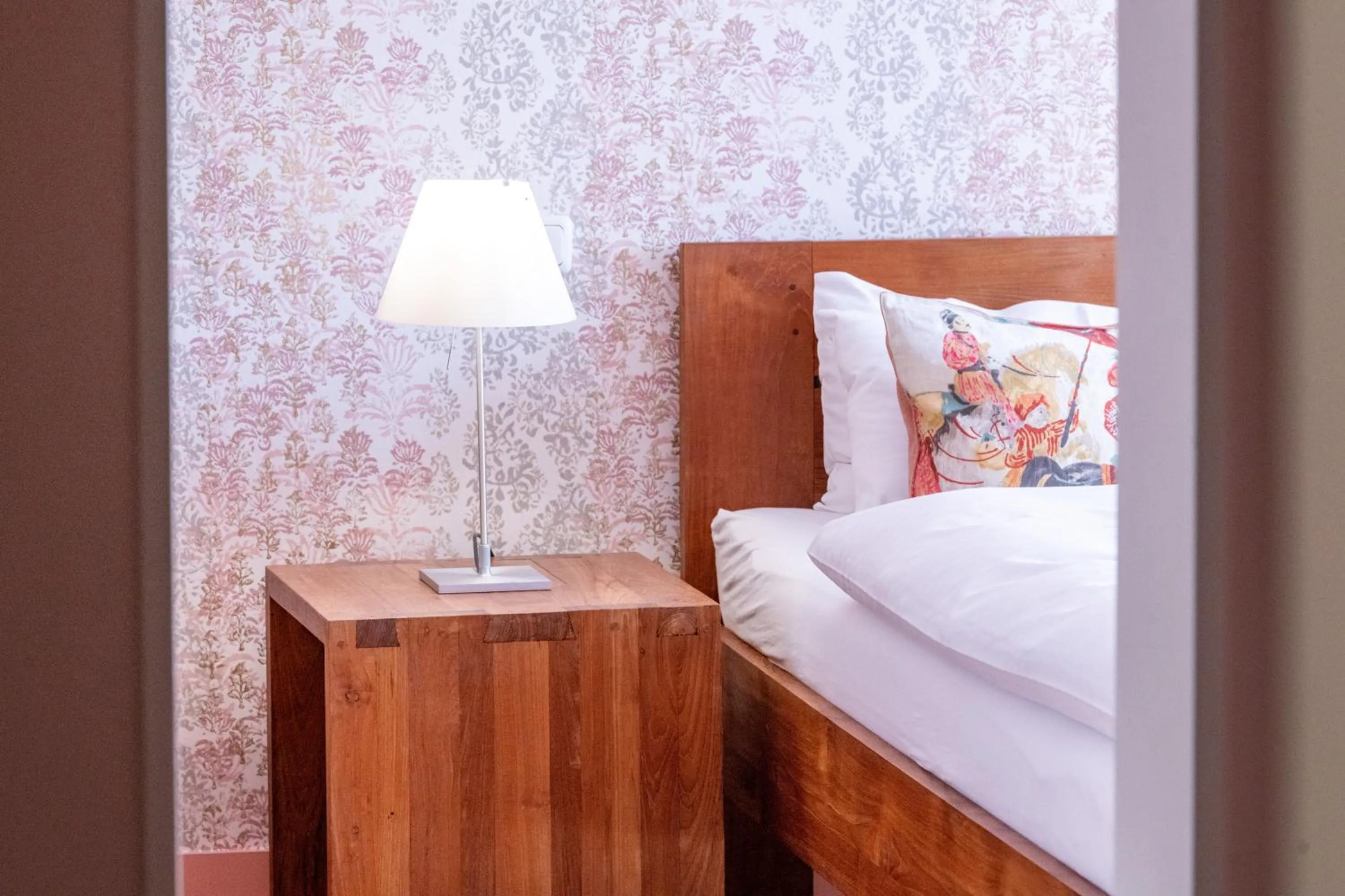 Photo of the whole room, Bed in Hotel Viva Sky