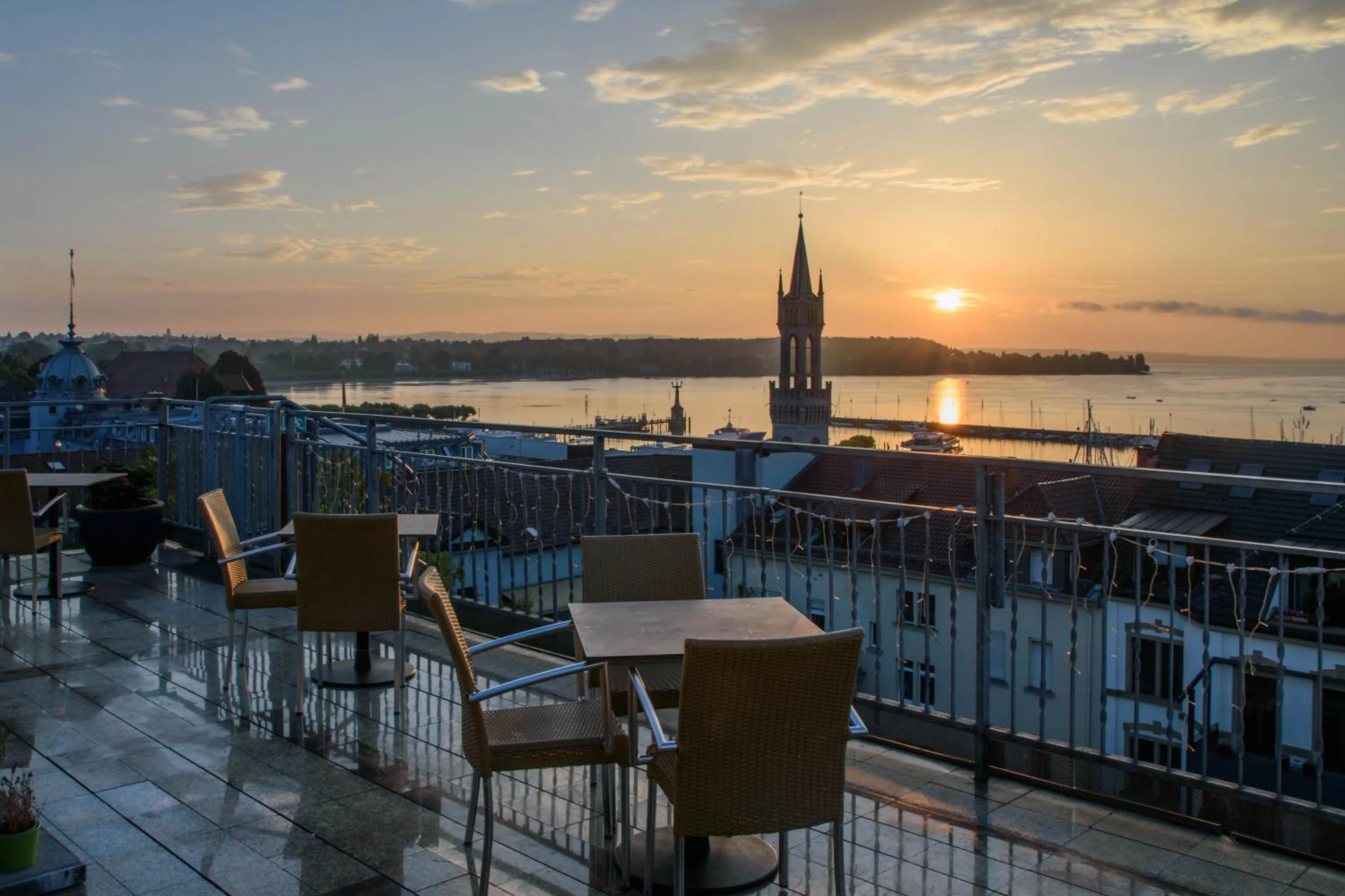 Property building in Hotel Viva Sky