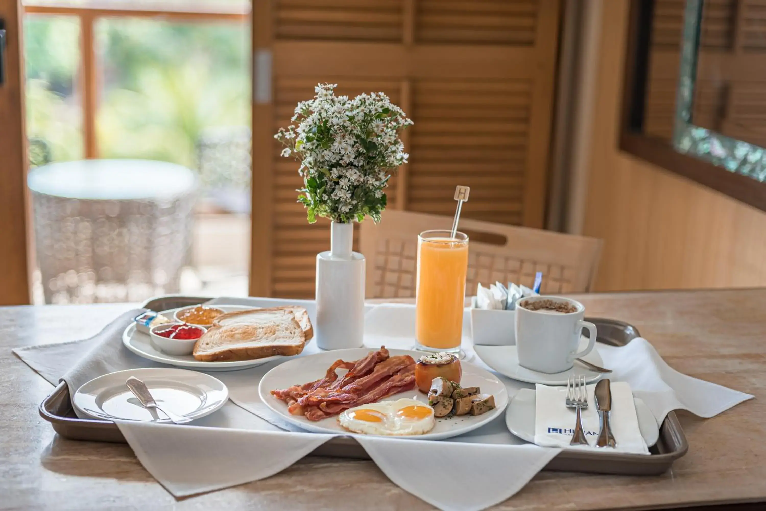 Food and drinks in Henann Regency Resort and Spa Food and drinks in Henann Regency Resort and Spa