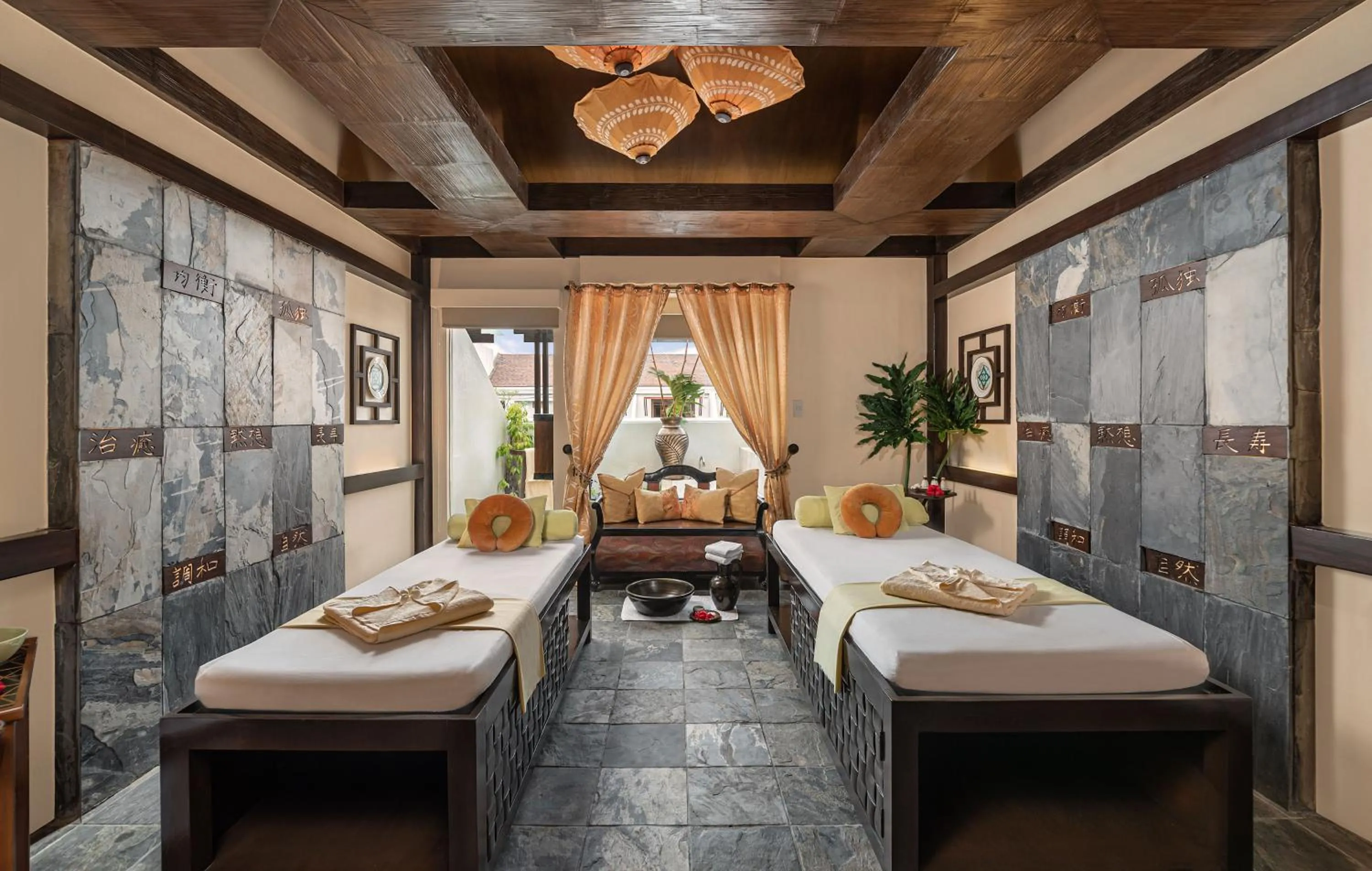 Spa and wellness centre/facilities, Bed in Henann Regency Resort and Spa