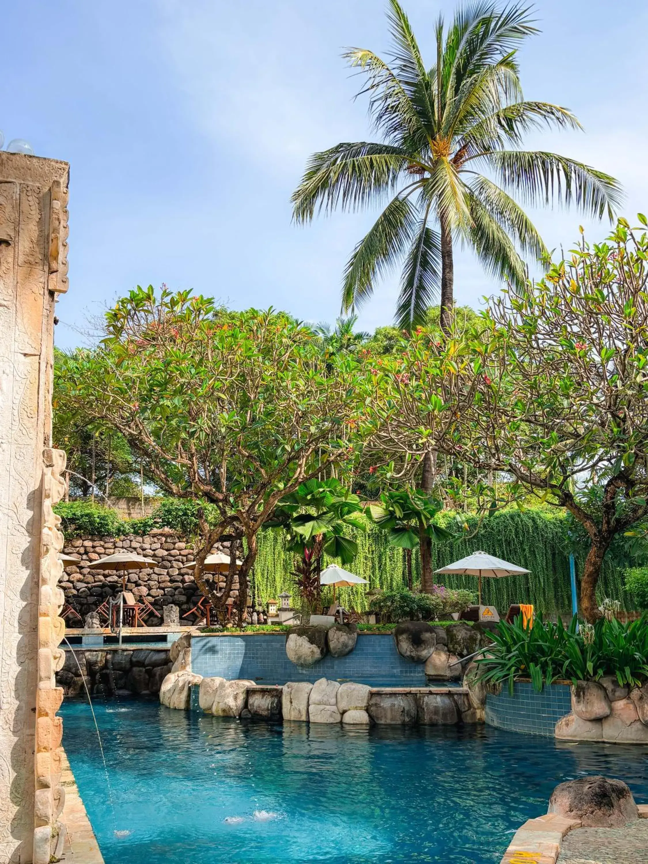Swimming pool in Kuta Paradiso Hotel Swimming pool in Kuta Paradiso Hotel