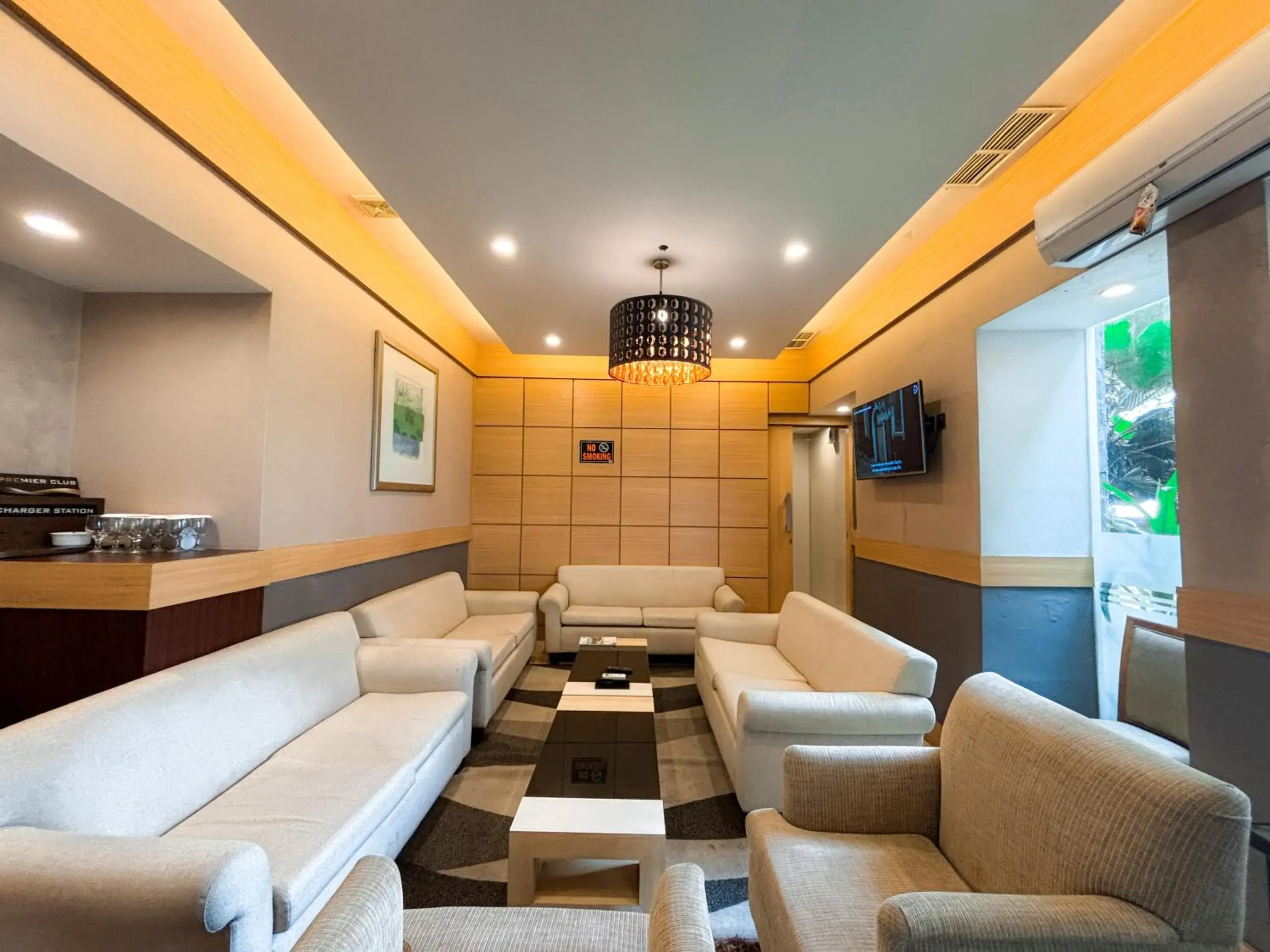 Lounge or bar in Kuta Paradiso Hotel Lounge or bar in Kuta Paradiso Hotel