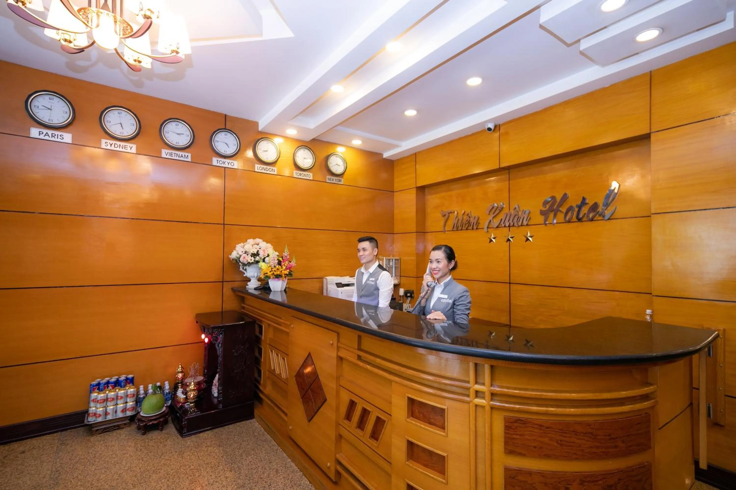 Lobby or reception in Bon Ami Hotel - Thiên Xuân Hotel