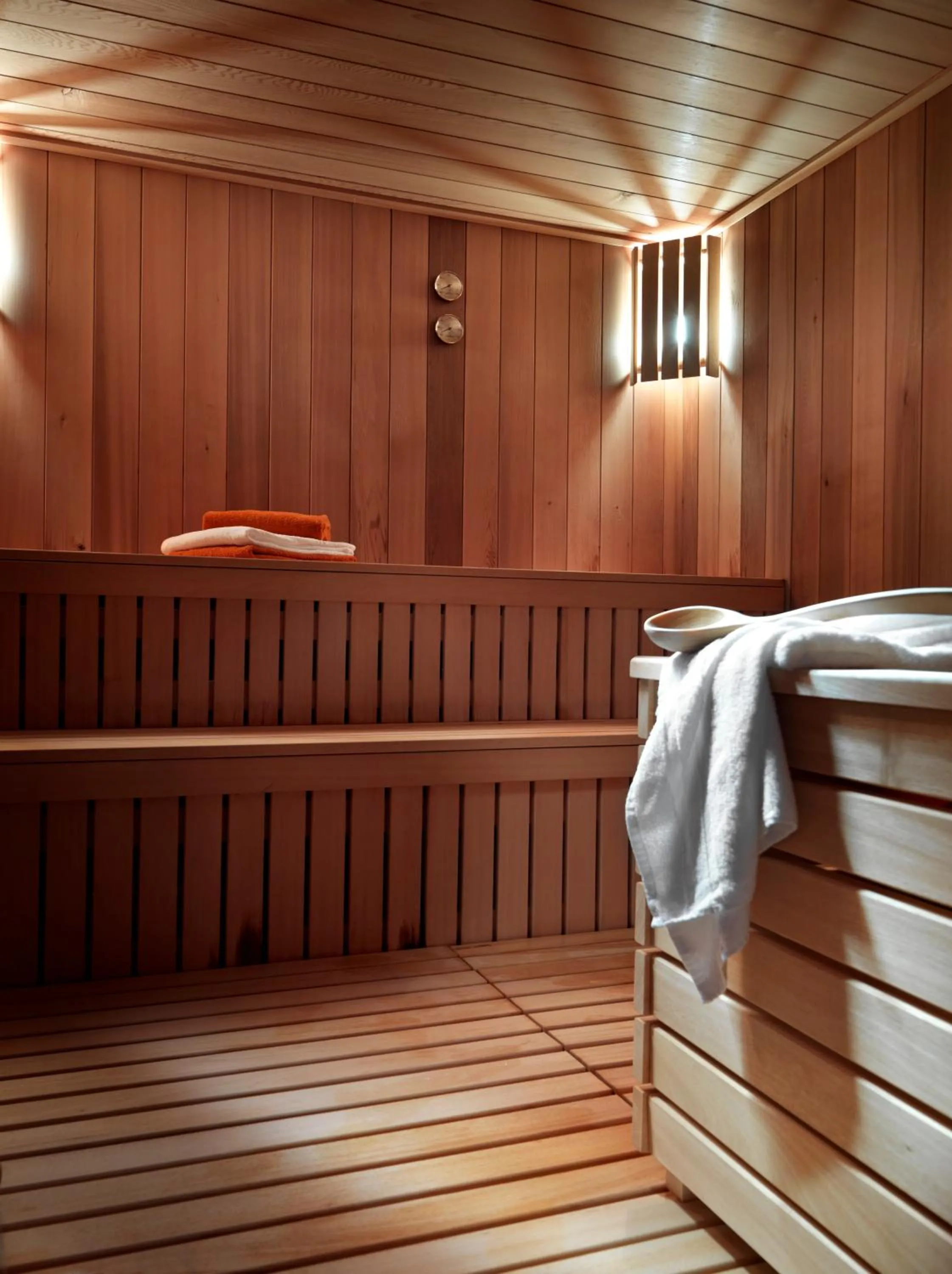 Sauna in CGH Résidences & Spas La Reine des Prés