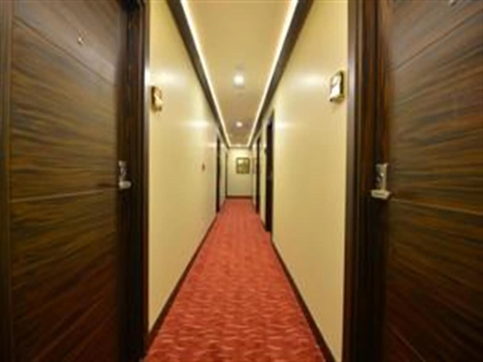Property building in Golden Siyav Hotel