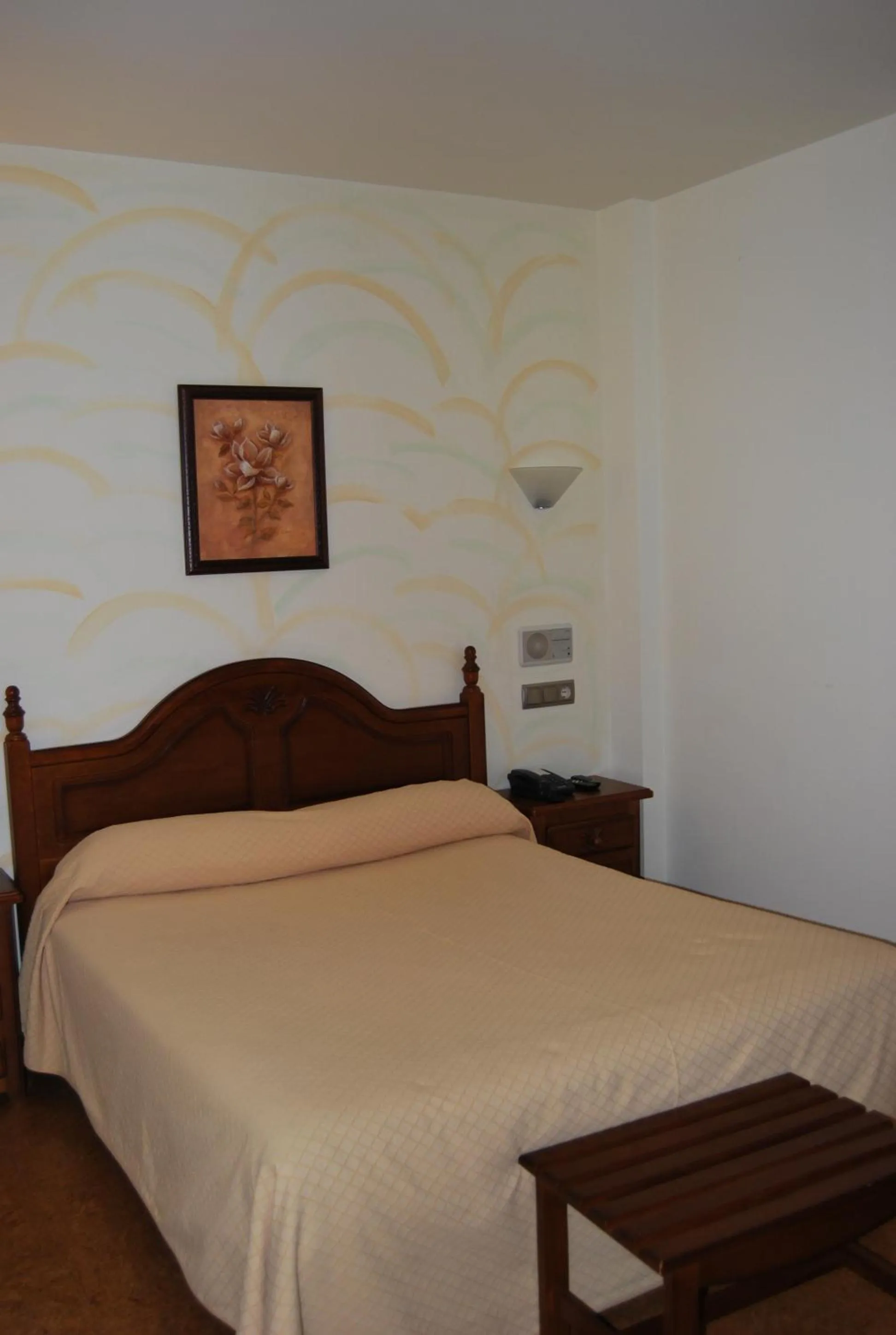 Photo of the whole room, Bed in Hotel Heredero