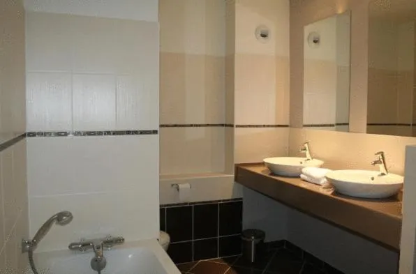 Bathroom in Demeures & Châteaux, La Ferme des Mares