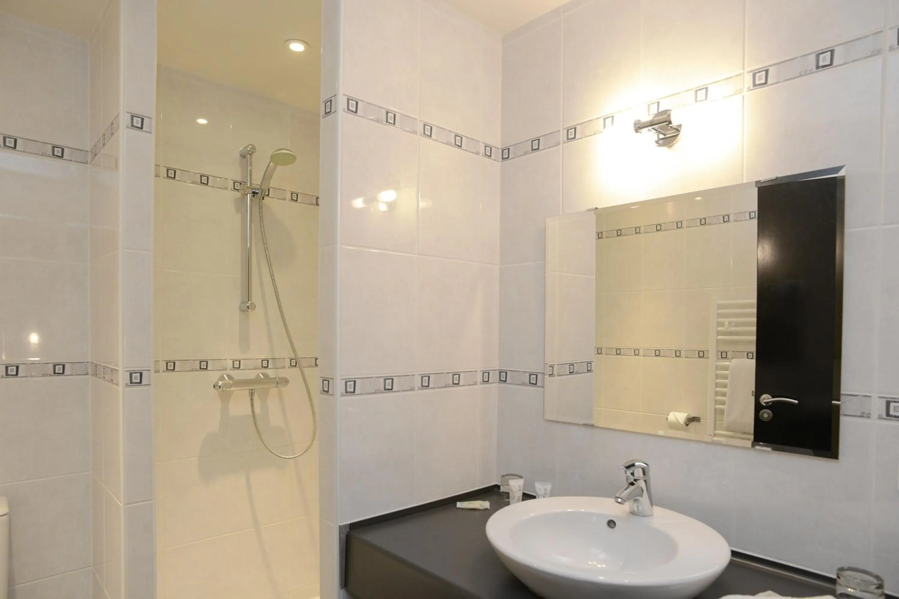 Bathroom in Demeures & Châteaux, La Ferme des Mares