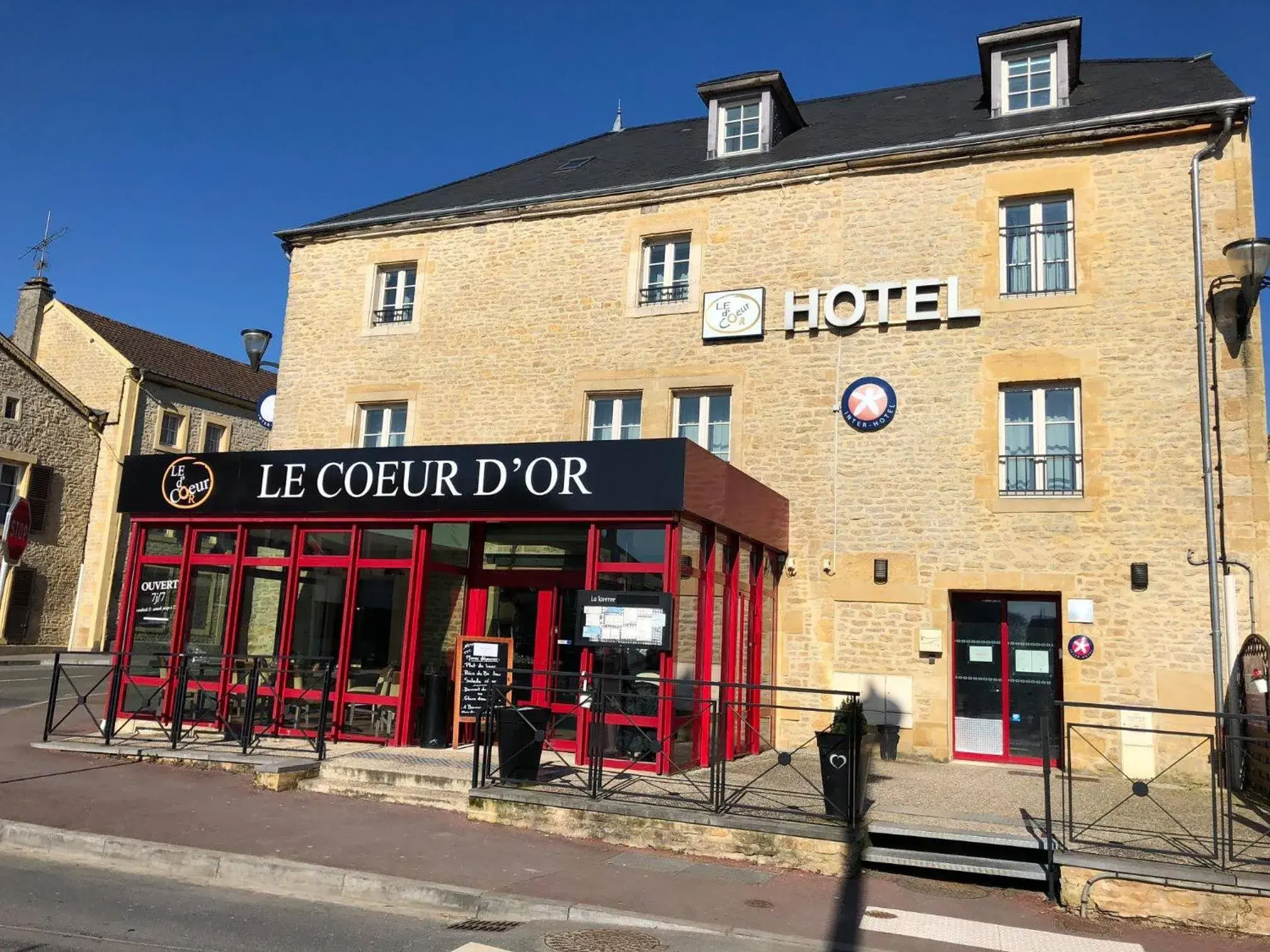 Property building in The Originals City, Hôtel Le Coeur d'Or, Sedan Est Property building in The Originals City, Hôtel Le Coeur d'Or, Sedan Est