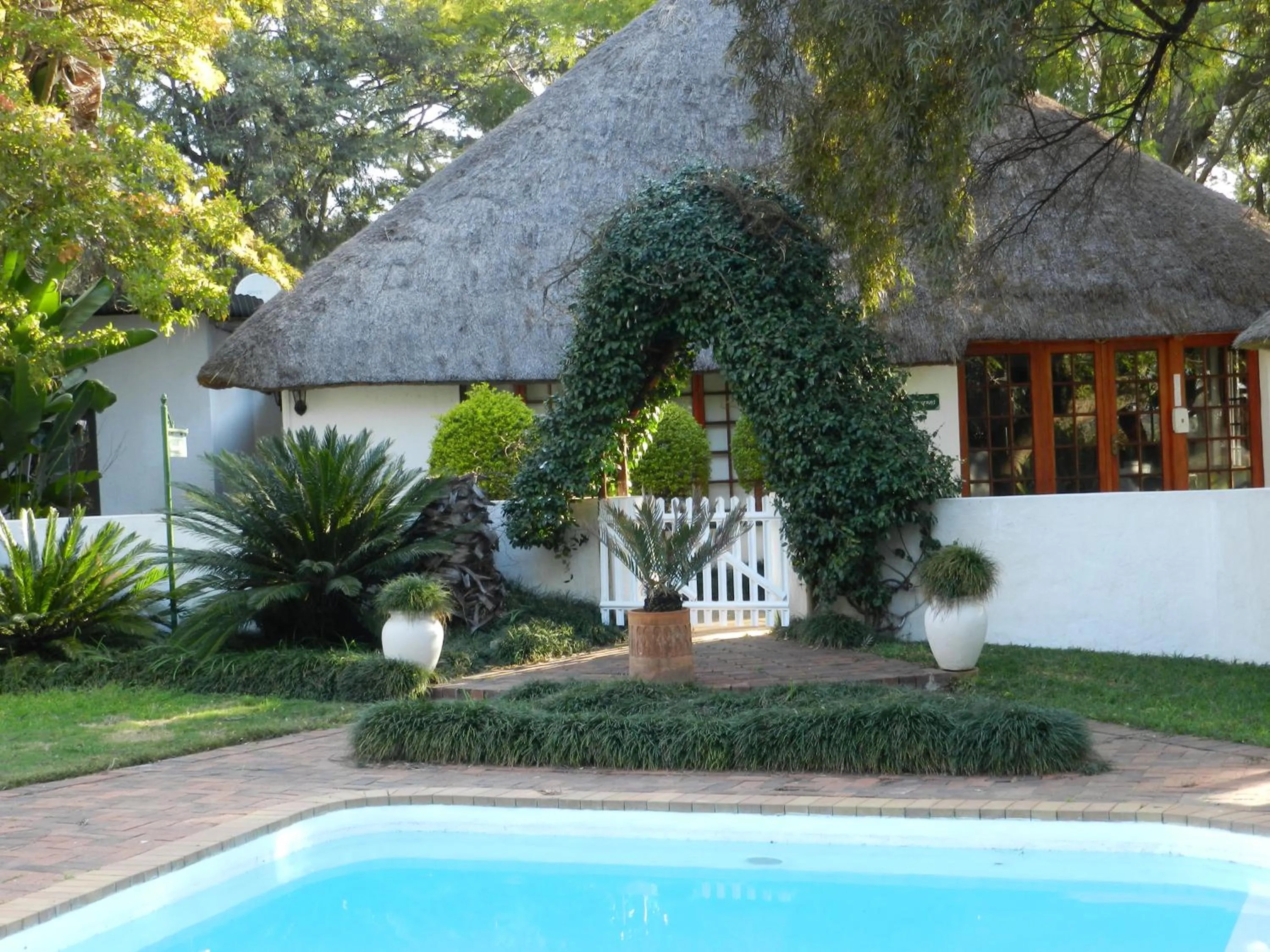 Swimming pool in President Paul Kruger Guest Lodge