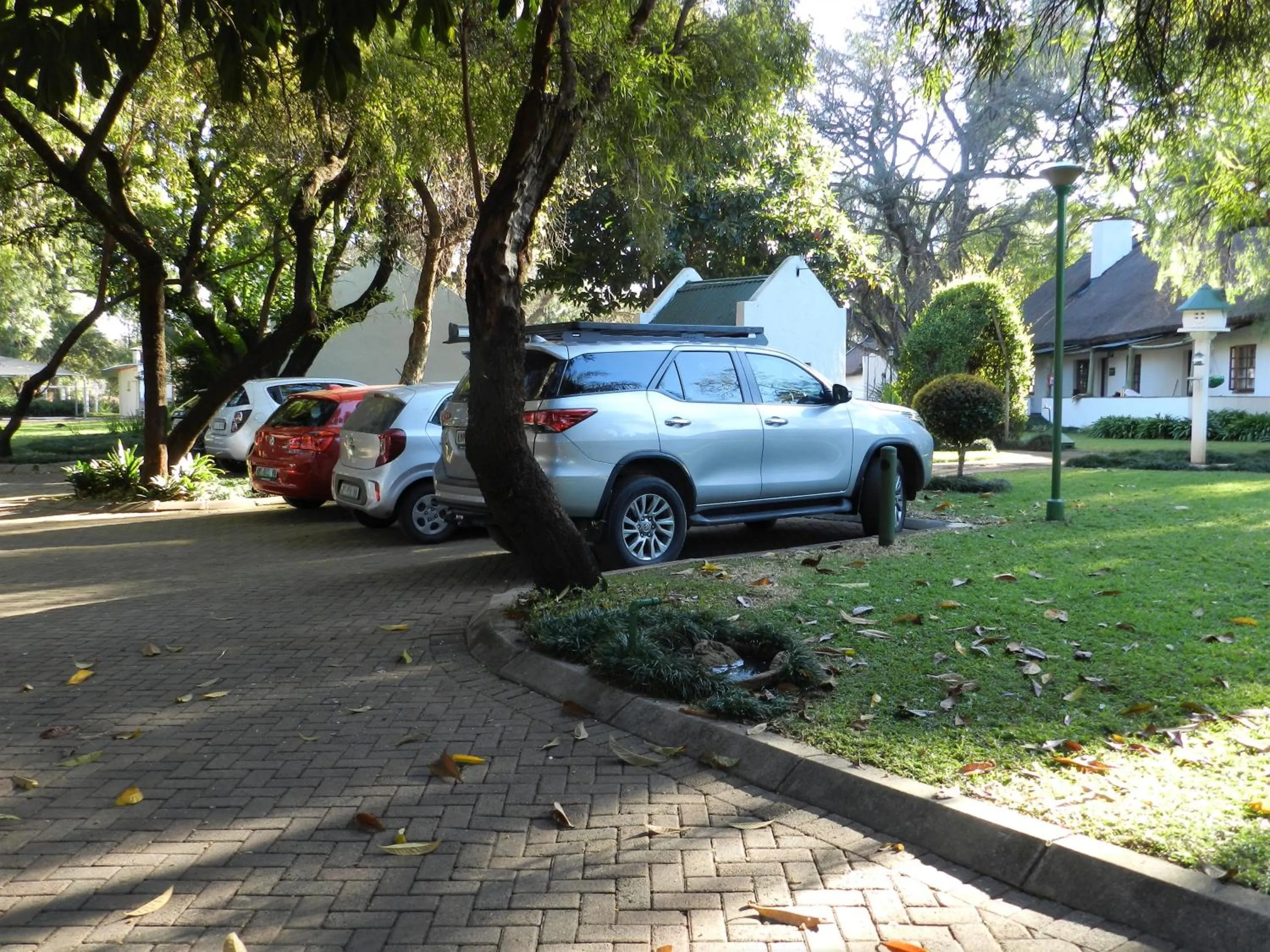 Parking in President Paul Kruger Guest Lodge
