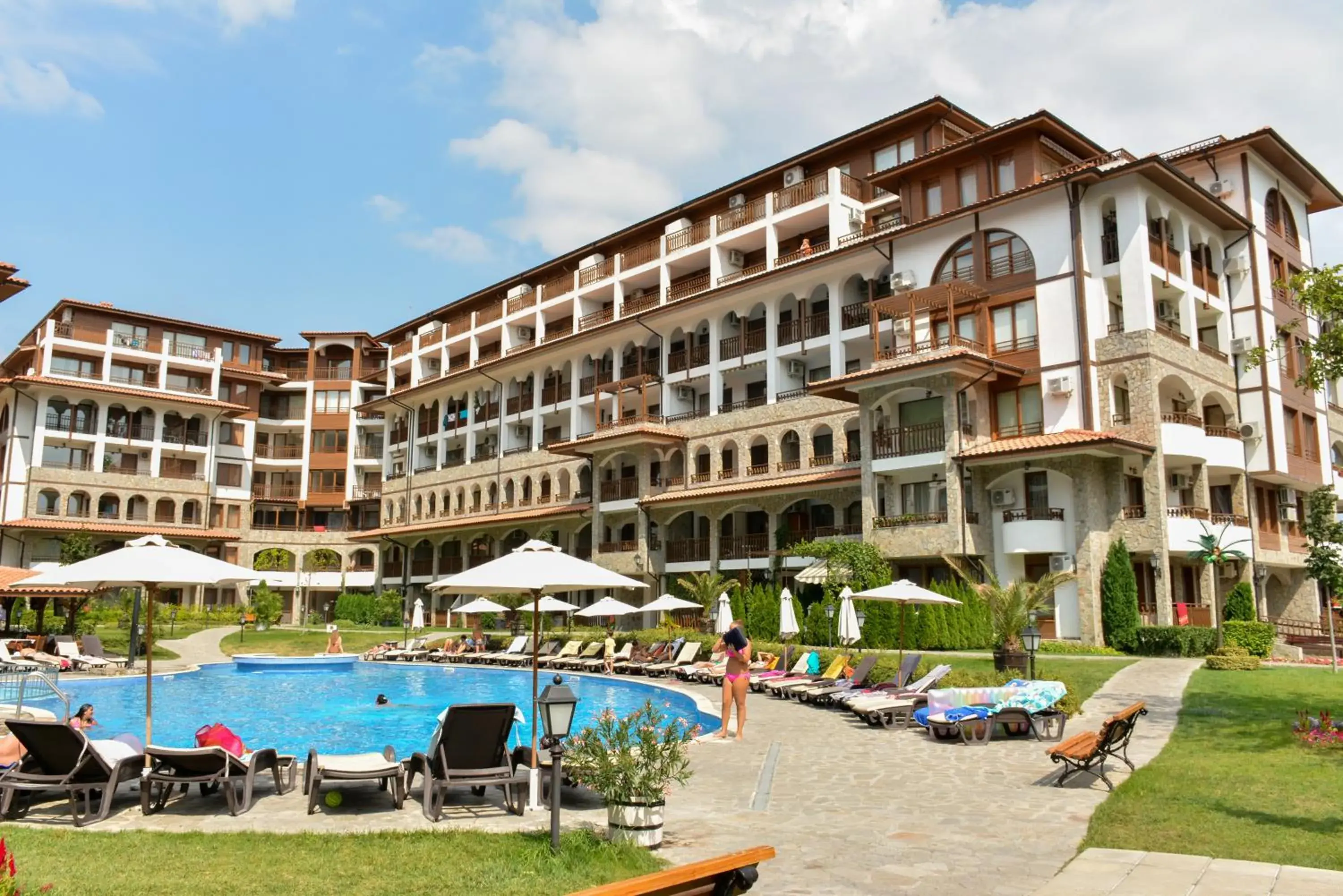 Apartment with Pool View in OLYMP Apart-Complex Apartment with Pool View in OLYMP Apart-Complex
