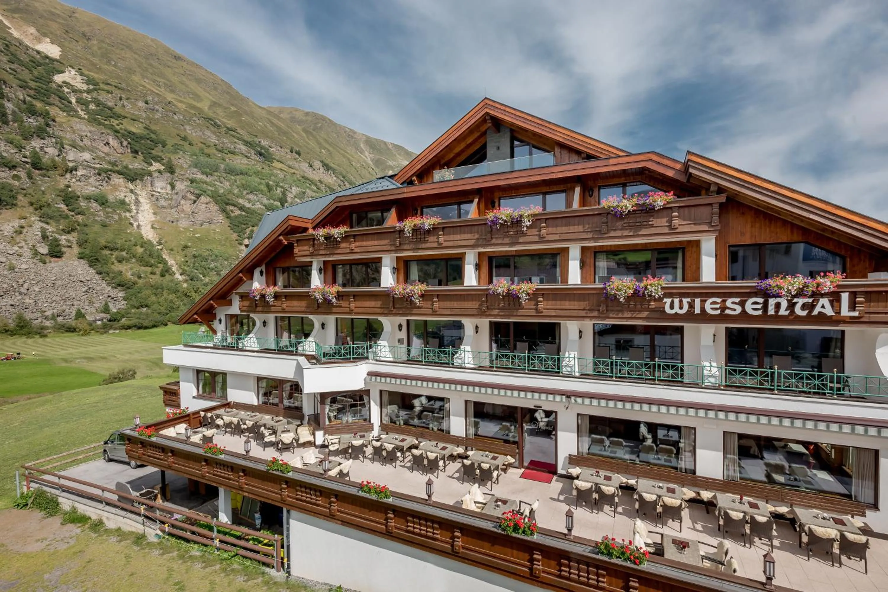 Facade/entrance in Hotel Wiesental