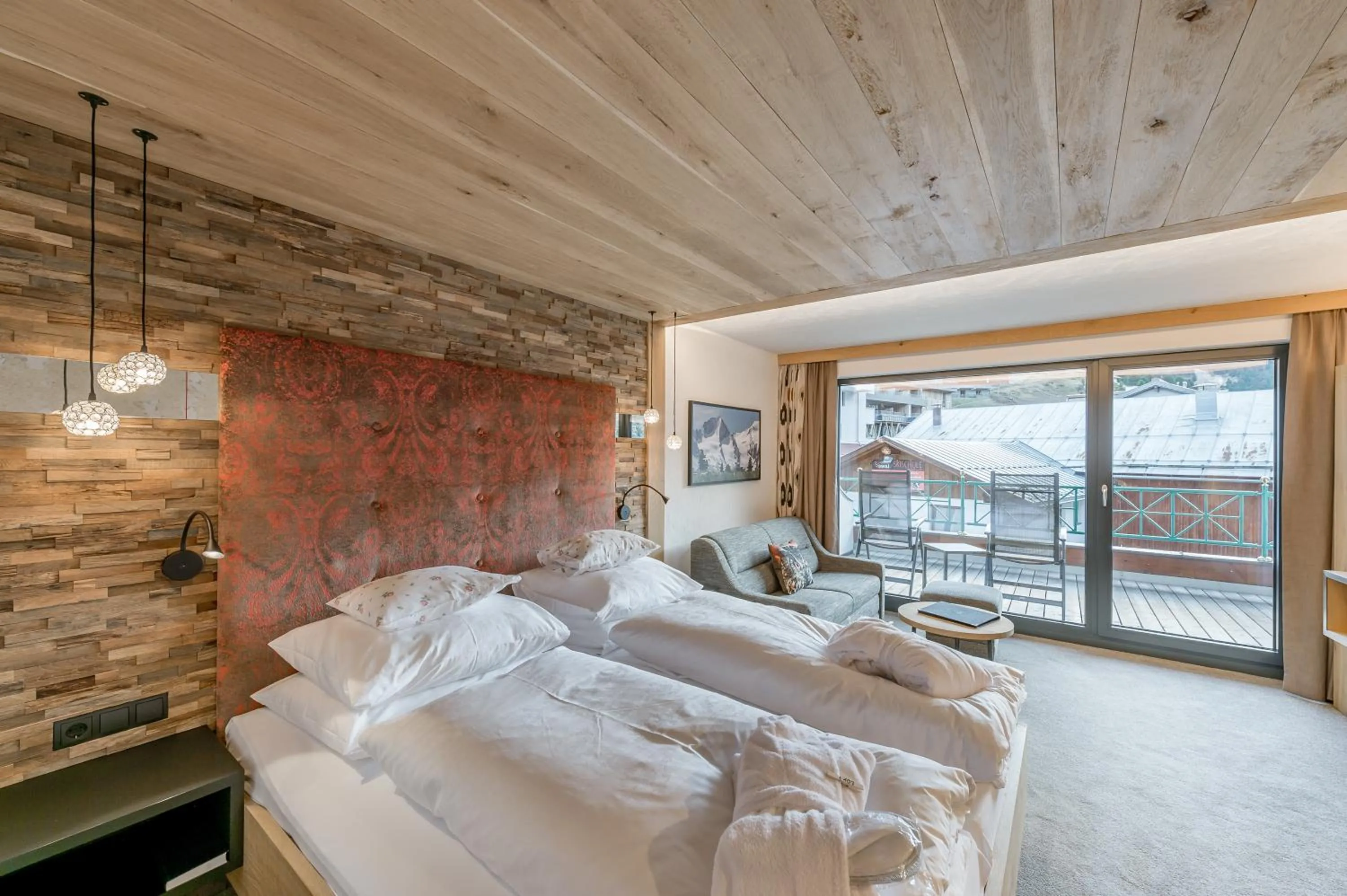 Photo of the whole room, Bed in Hotel Wiesental