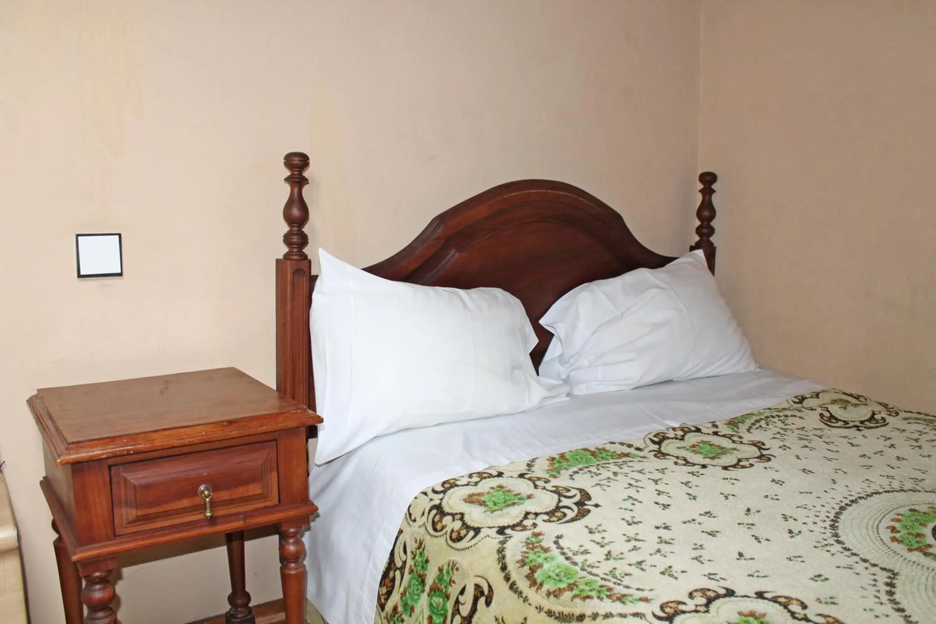 Bedroom, Bed in Pensão França Bedroom, Bed in Pensão França