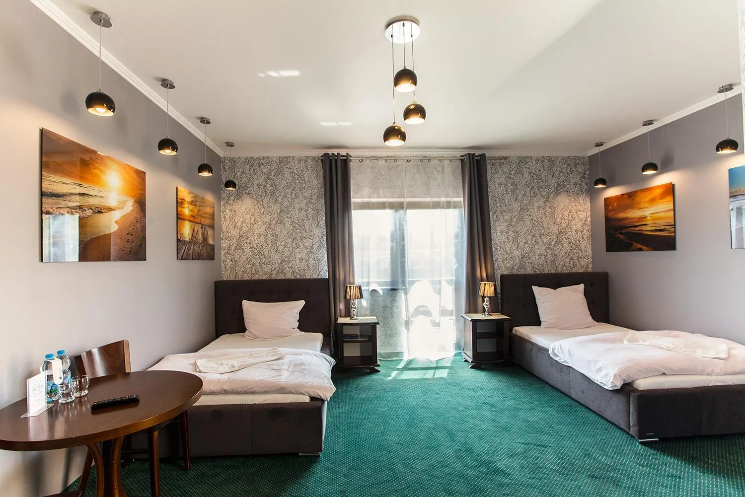 Photo of the whole room, Bed in Hotel Fox