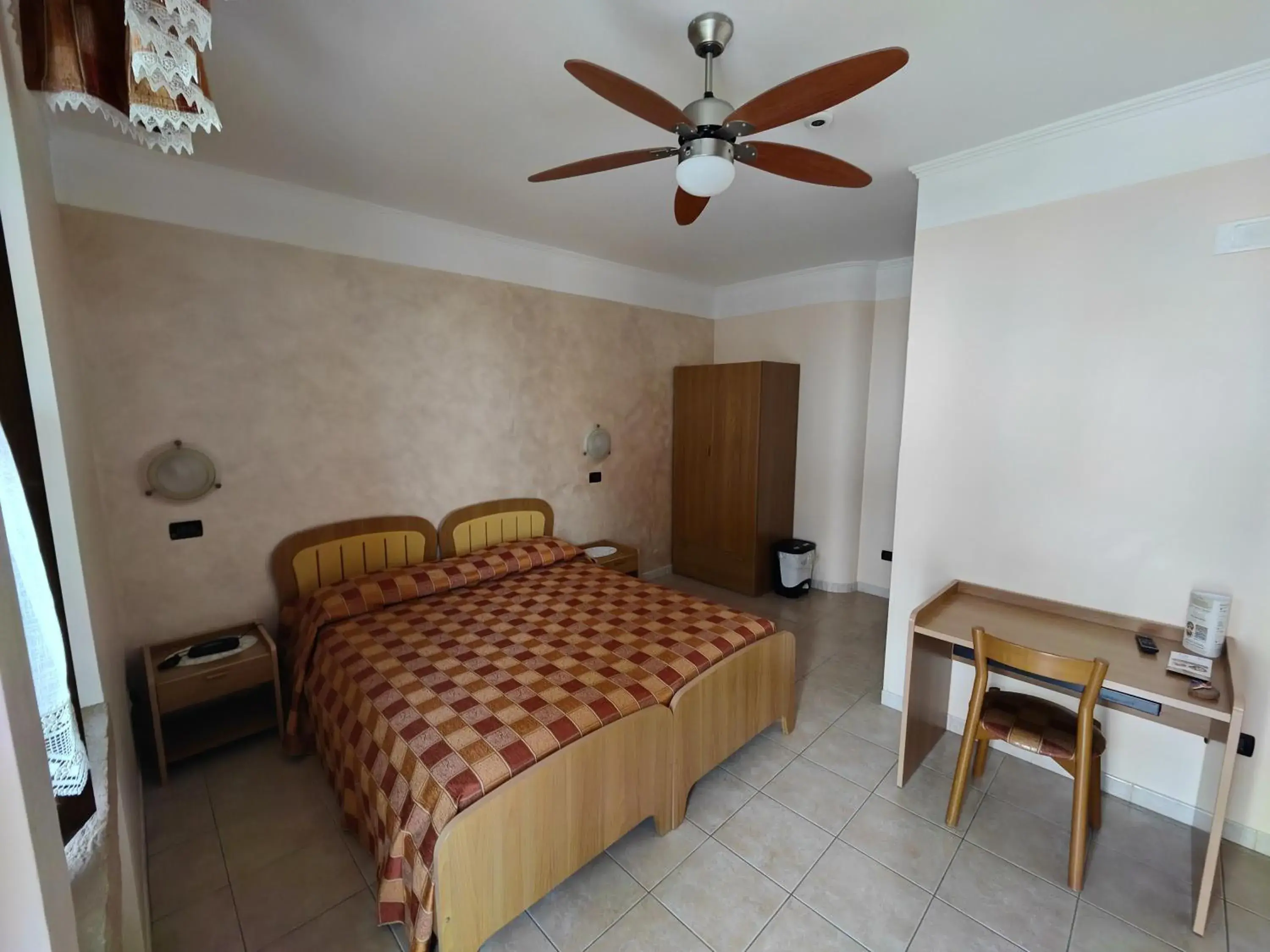 Double Room - single occupancy in Affittacamere La Madonnina Double Room - single occupancy in Affittacamere La Madonnina