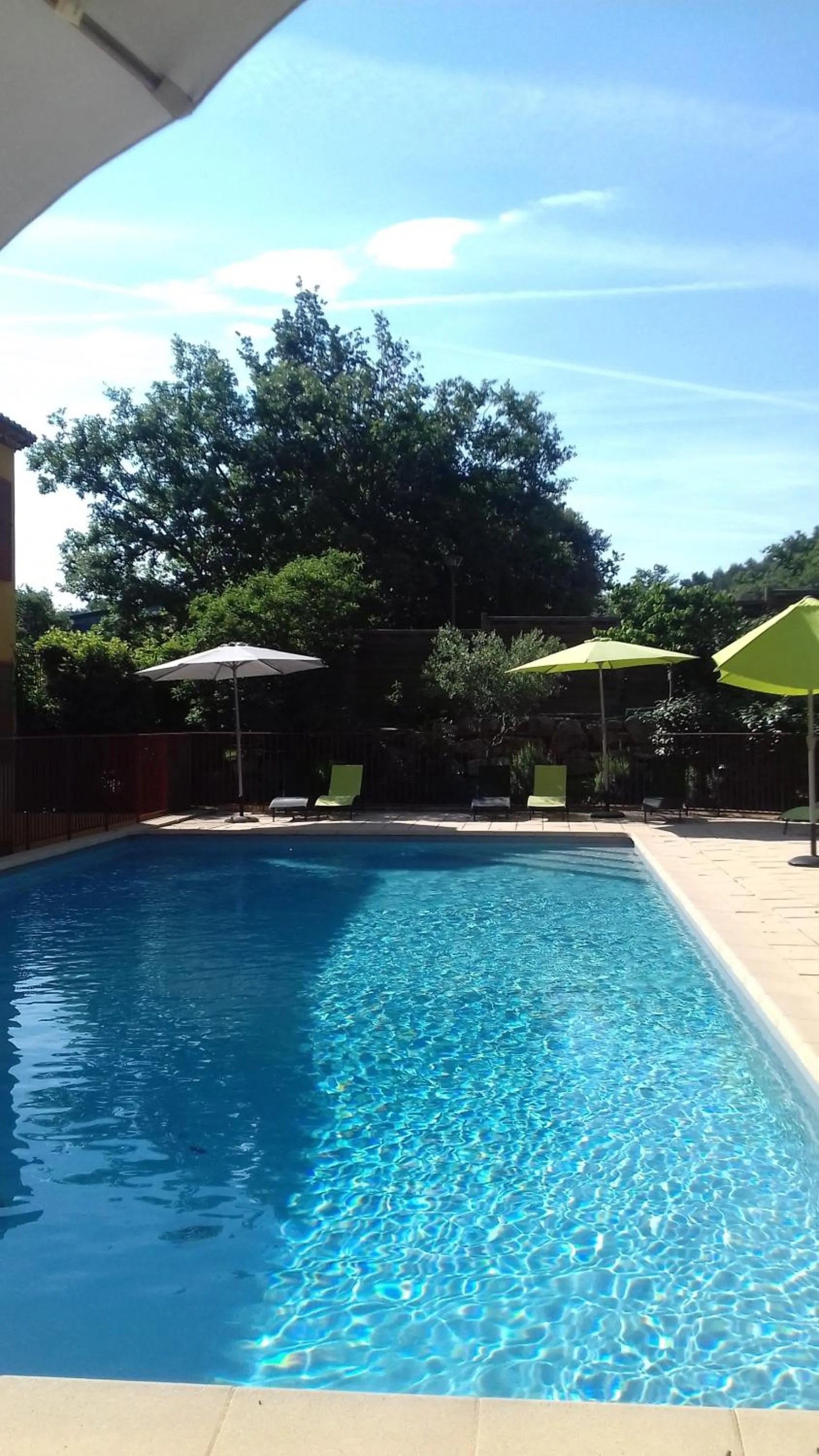 Swimming pool in Résid'Artel Cadarache - ITER