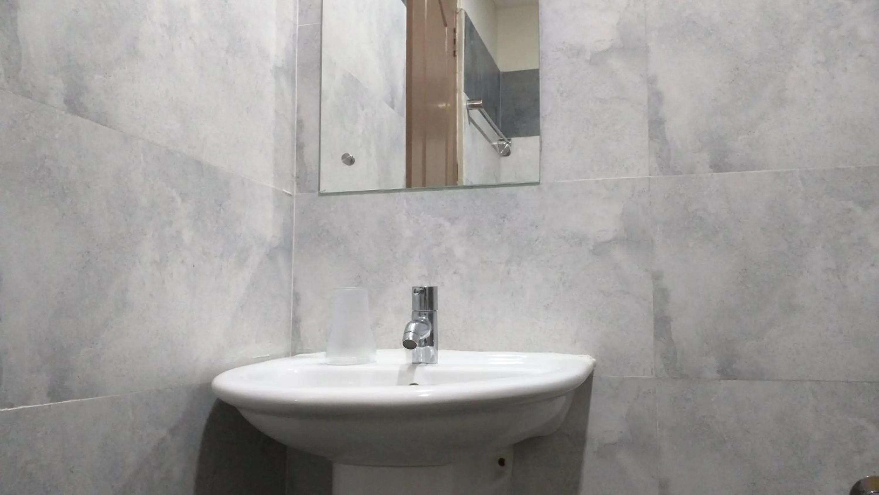 Bathroom in Spring Field Billets