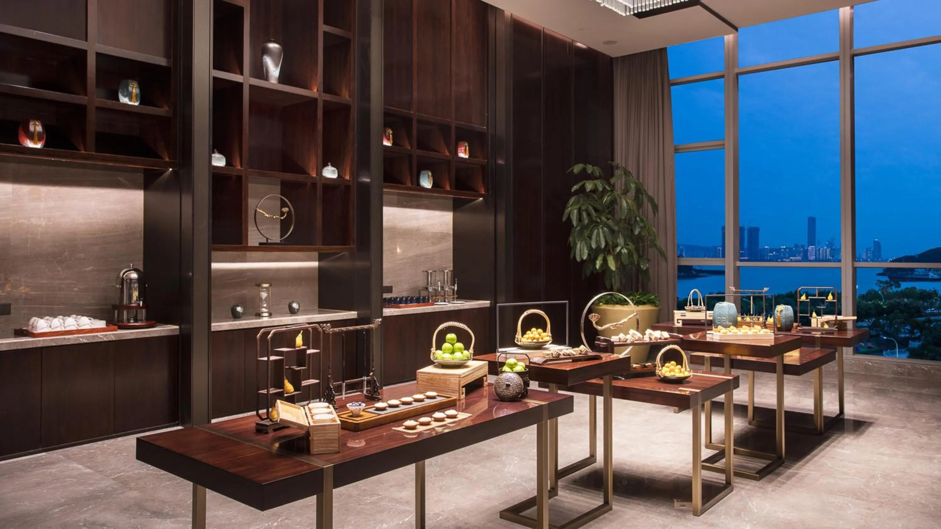 Meeting/conference room in HUALUXE Xiamen Haicang Habour View