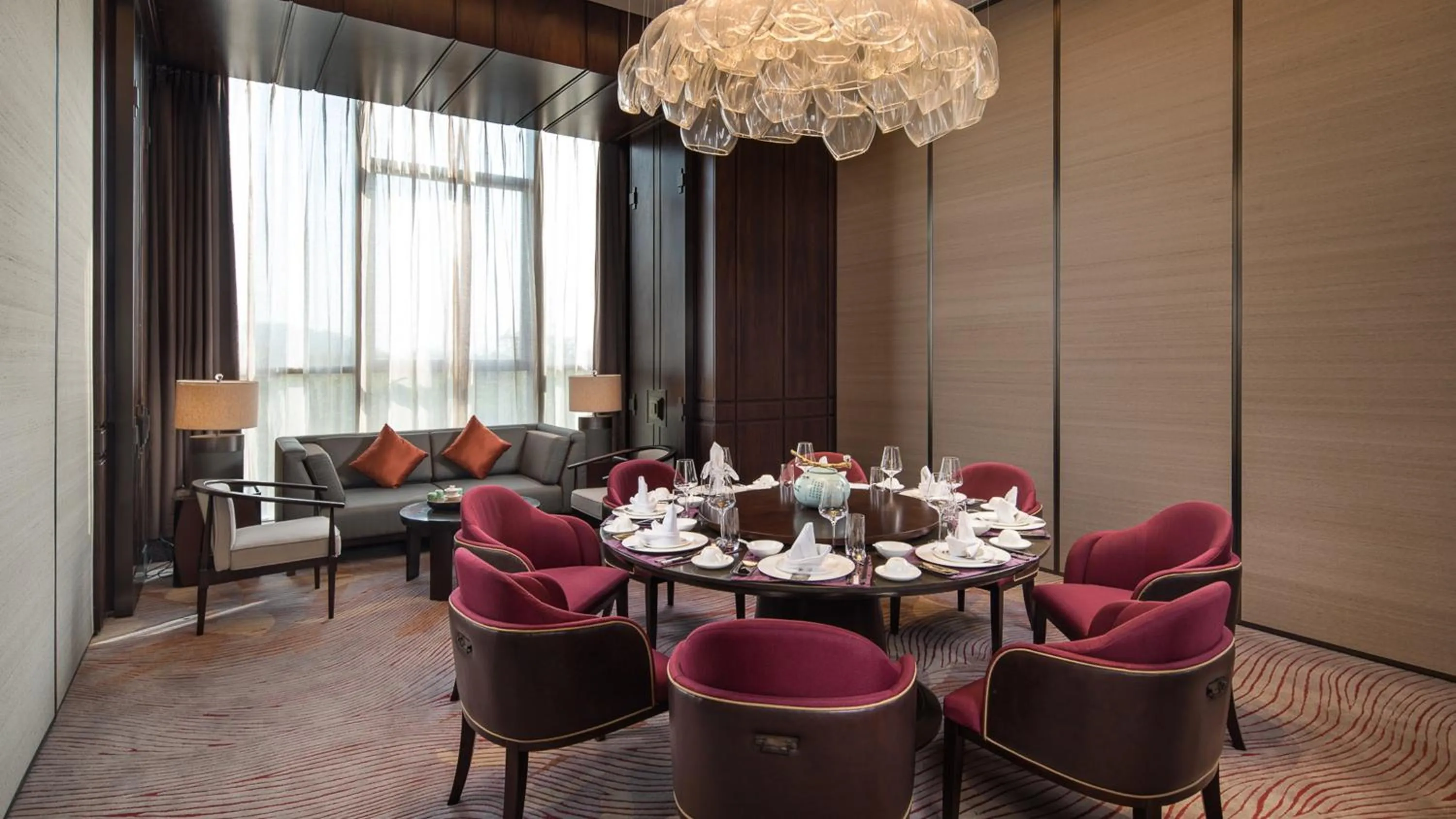 Restaurant/places to eat in HUALUXE Xiamen Haicang Habour View