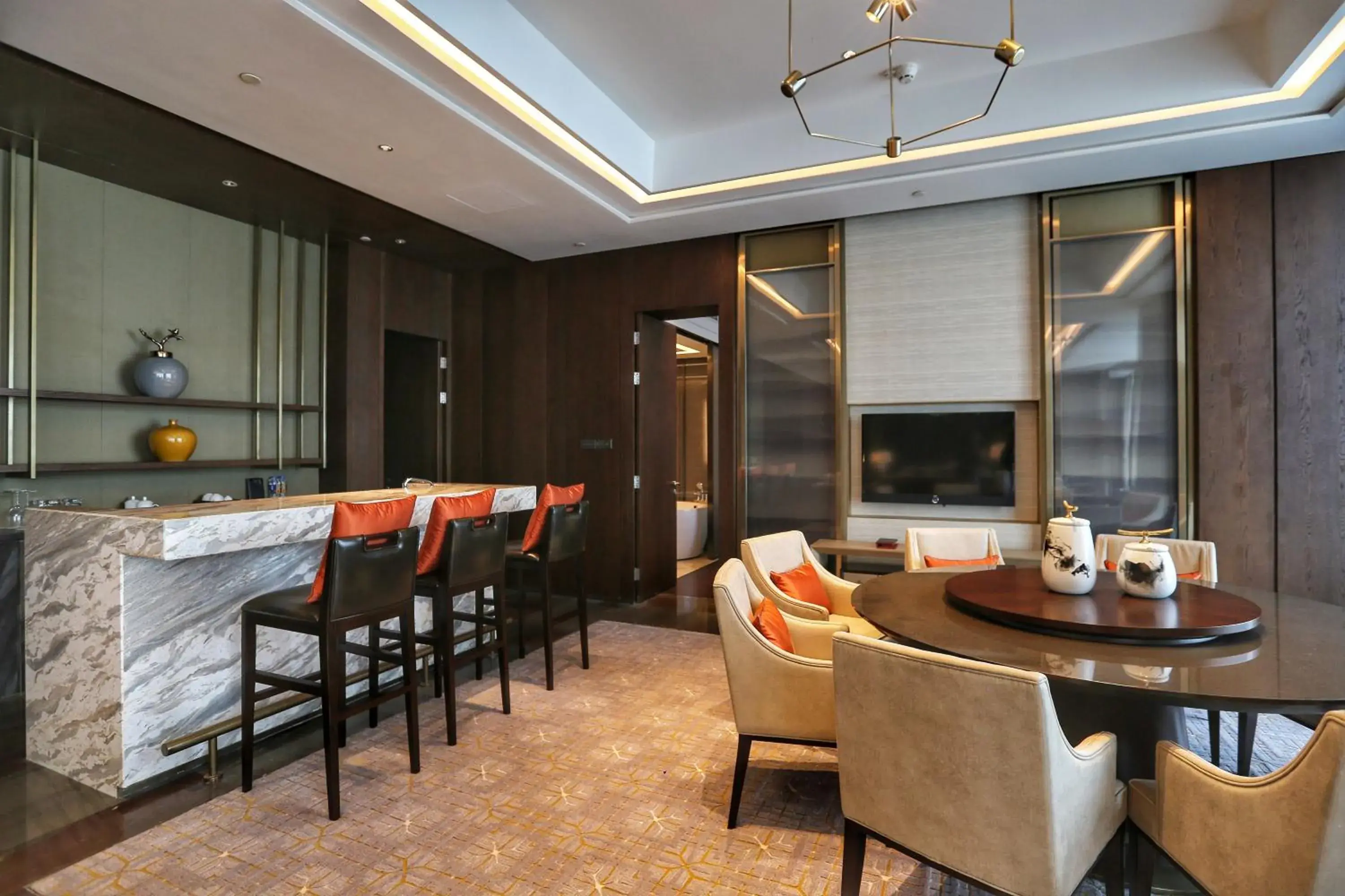 Restaurant/places to eat in HUALUXE Xiamen Haicang Habour View Restaurant/places to eat in HUALUXE Xiamen Haicang Habour View