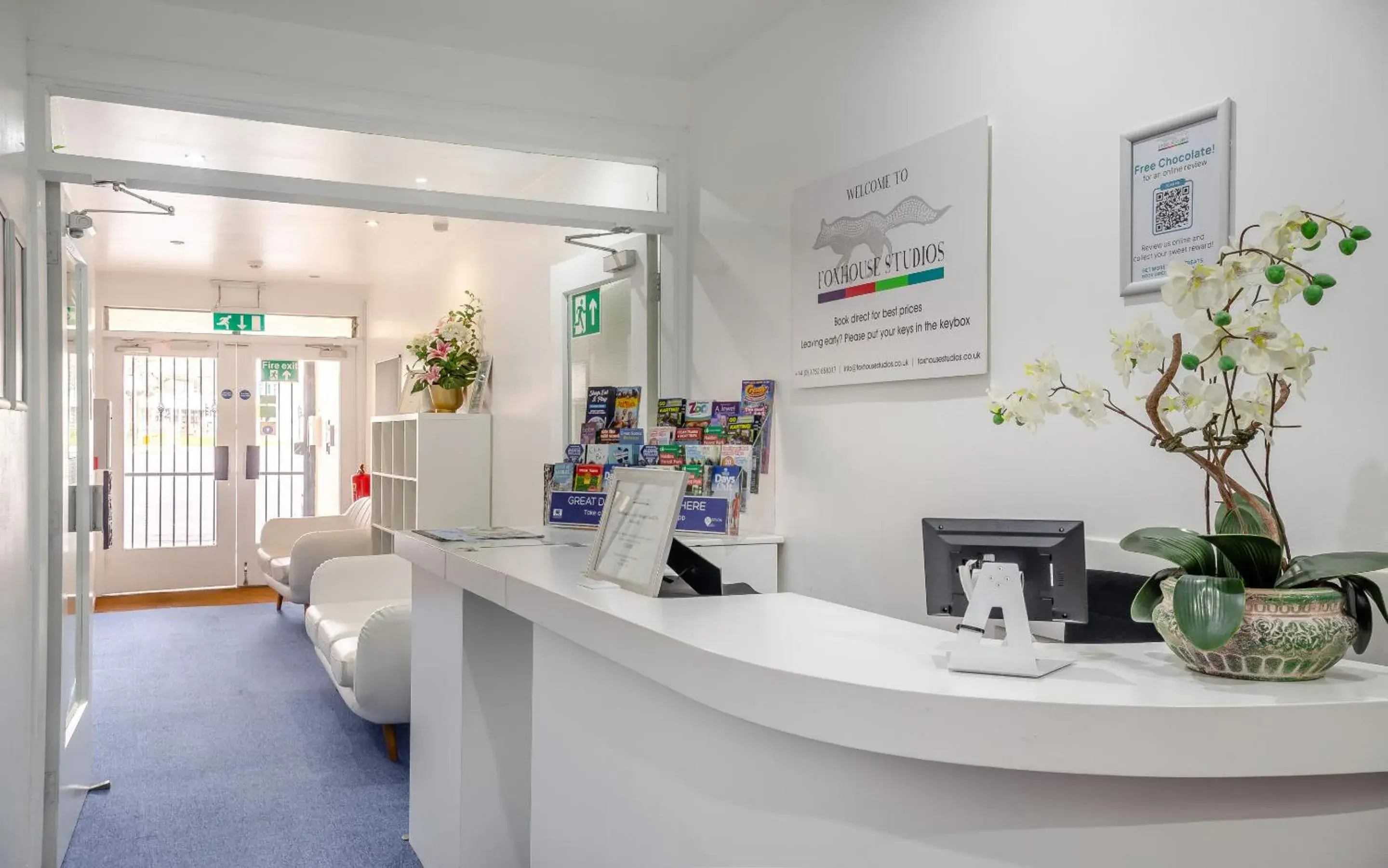 Facade/entrance in Fox House Studios, City centre Aparthotel Facade/entrance in Fox House Studios, City centre Aparthotel