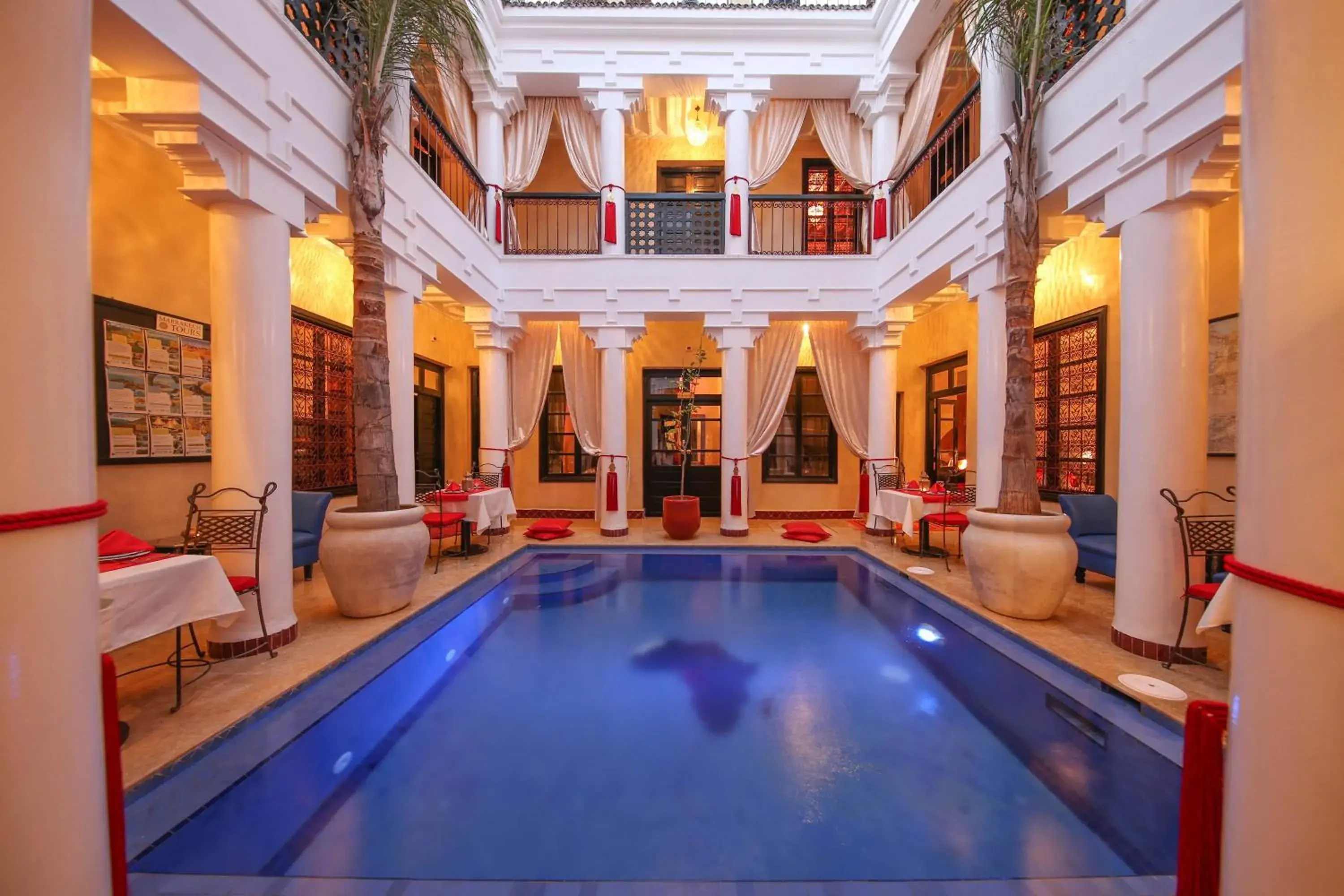 Swimming pool in Riad Africa - Marrakech Medina Maison d'Hote Swimming pool in Riad Africa - Marrakech Medina Maison d'Hote