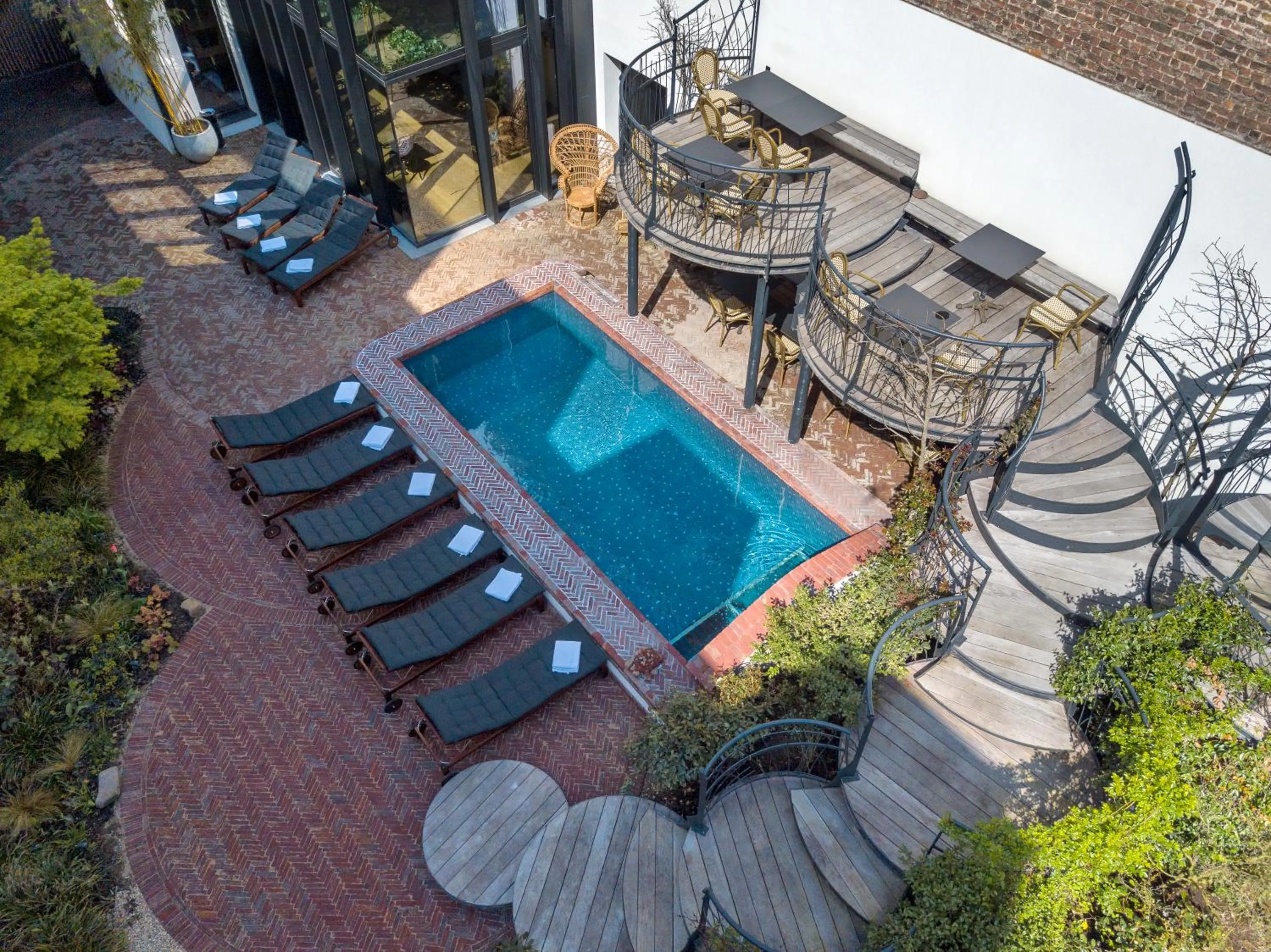 Garden in Latroupe Hotel Jardin Secret