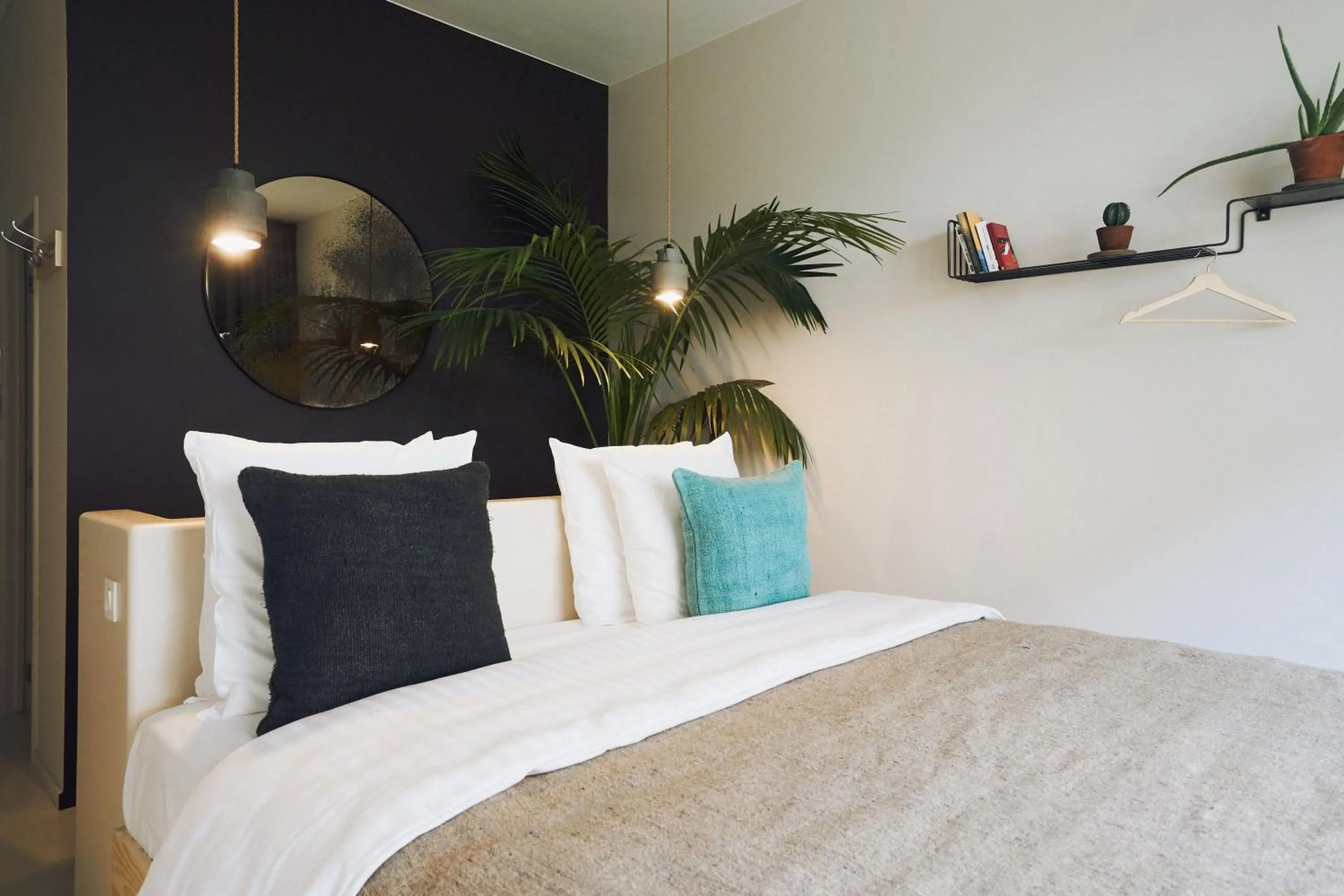 Bed in Latroupe Hotel Jardin Secret