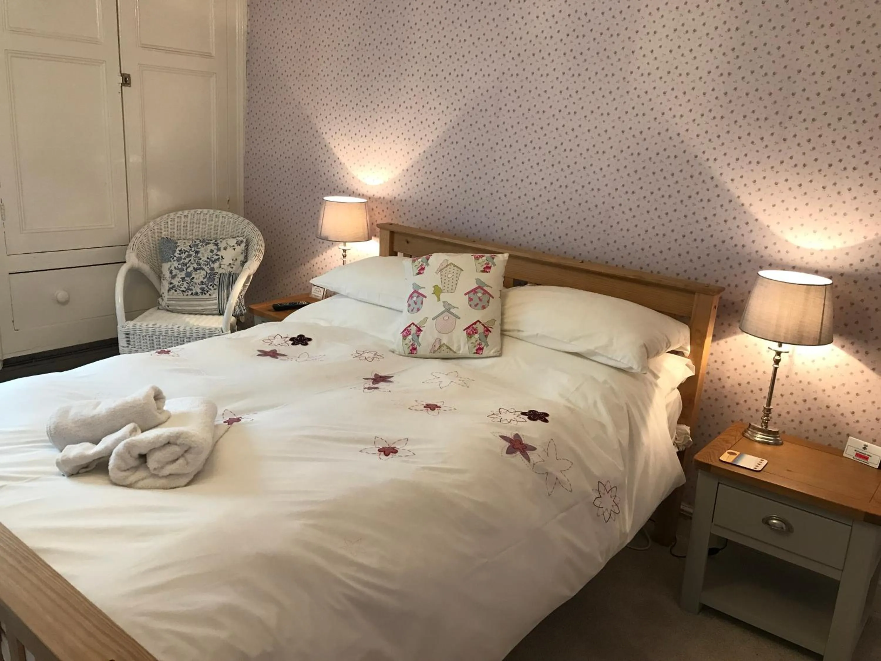 Photo of the whole room, Bed in SPRING GARDENS B&B