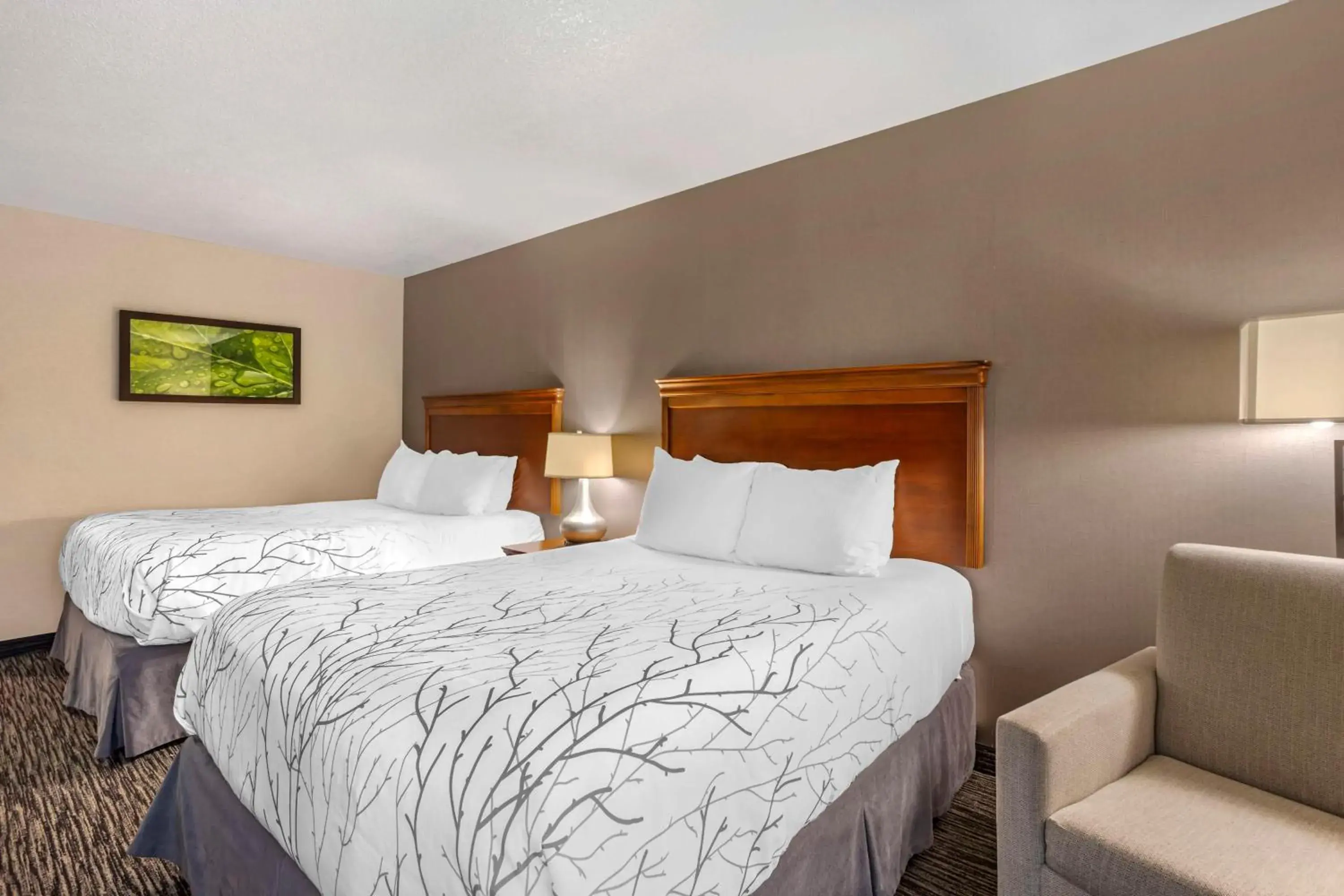 Bedroom, Bed in Best Western Plus Landmark Inn Bedroom, Bed in Best Western Plus Landmark Inn