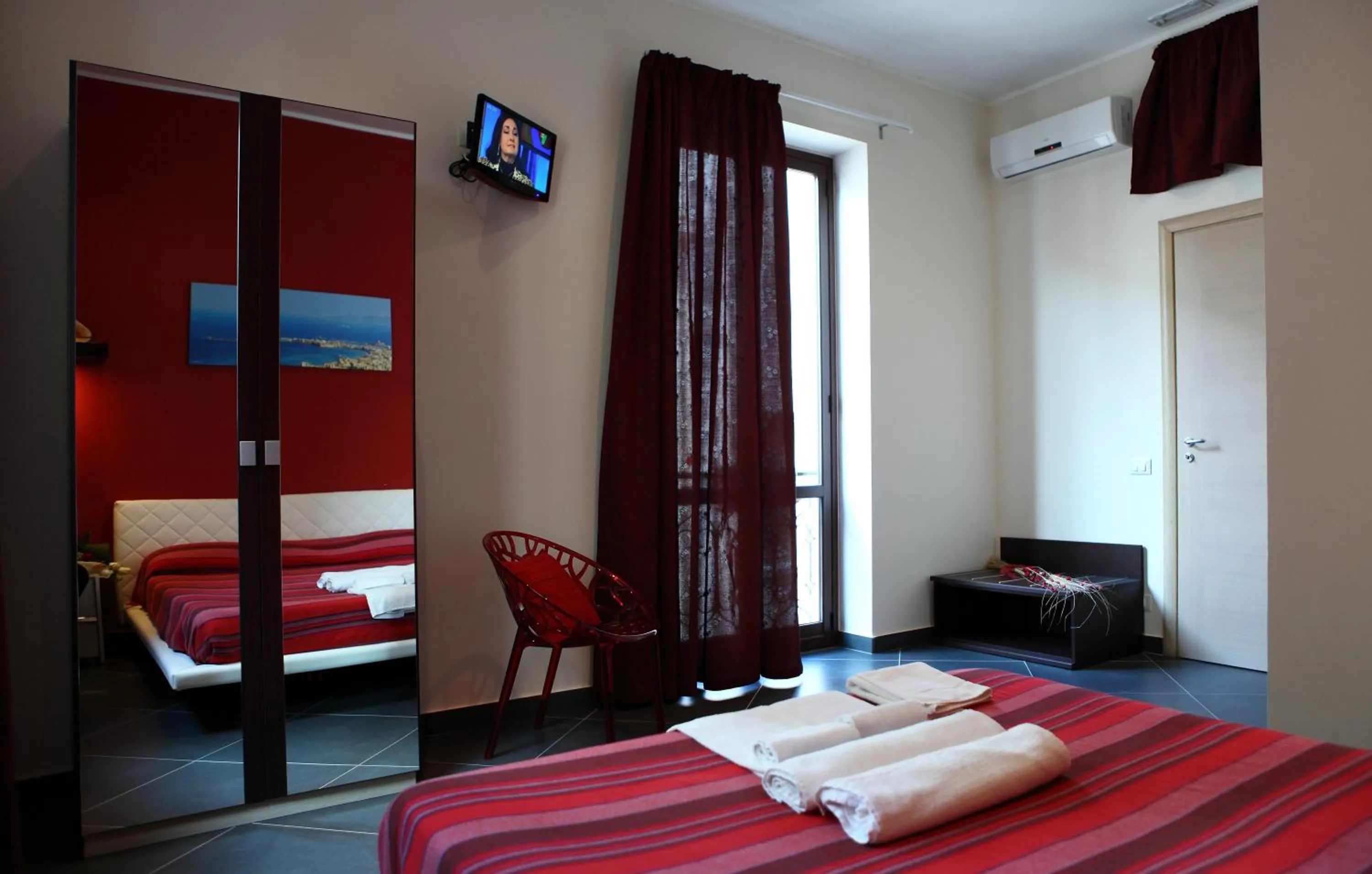 Bedroom, Bed in Palazzo Dei Corsari