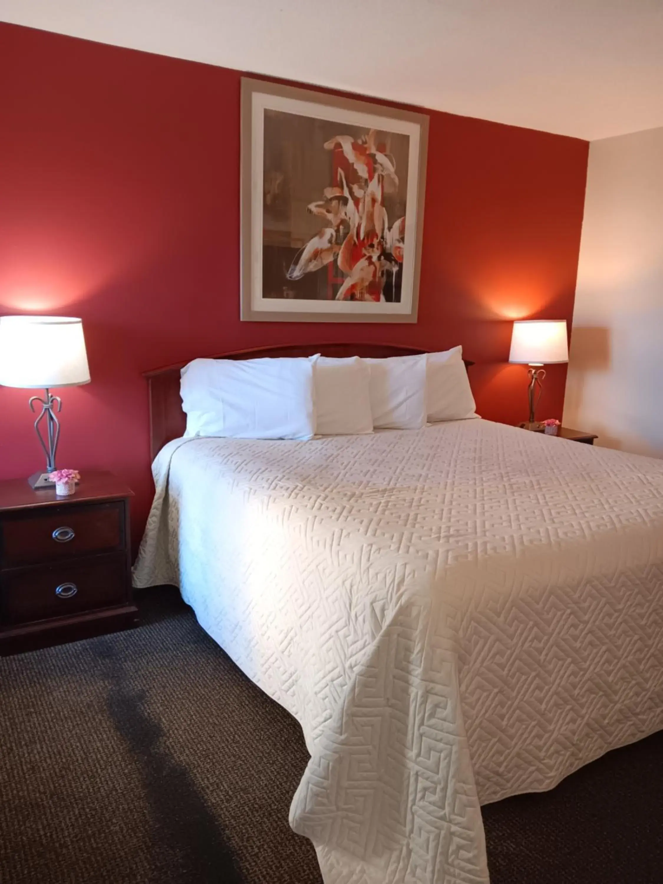 King Suite in Victorian Inn King Suite in Victorian Inn