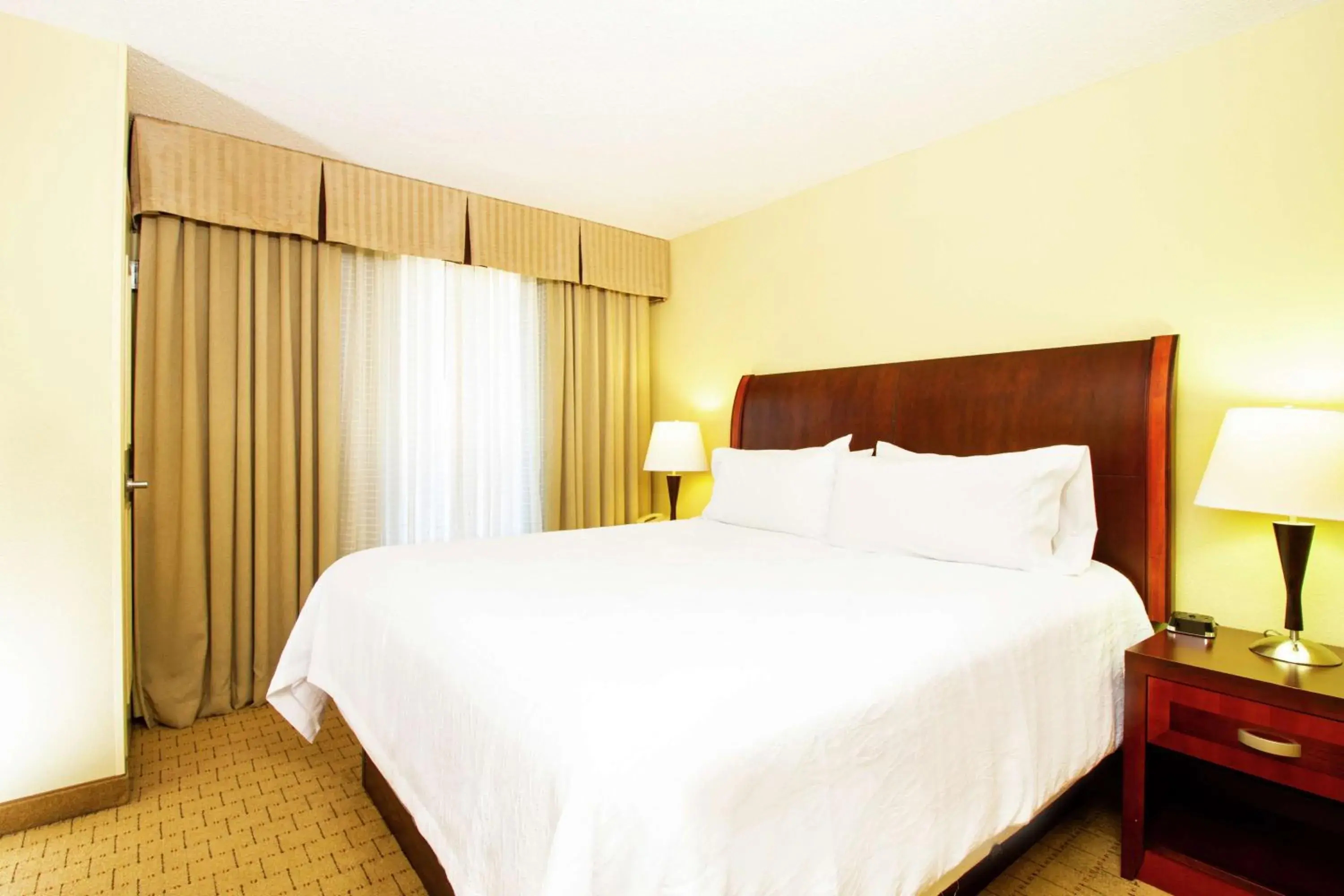 Bed in Hilton Garden Inn Anderson Bed in Hilton Garden Inn Anderson