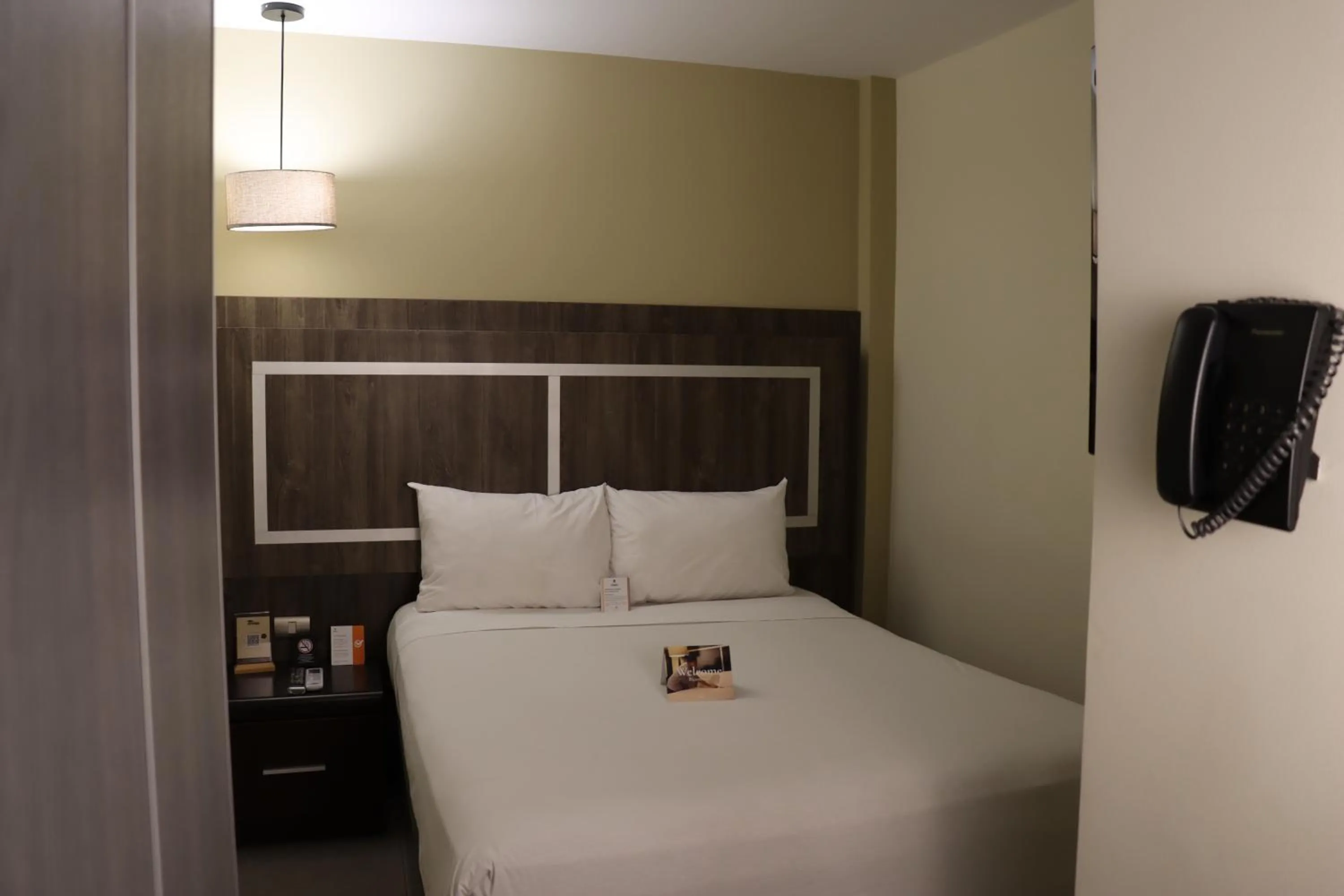 Bedroom, Bed in Rado Hotel - Santa María