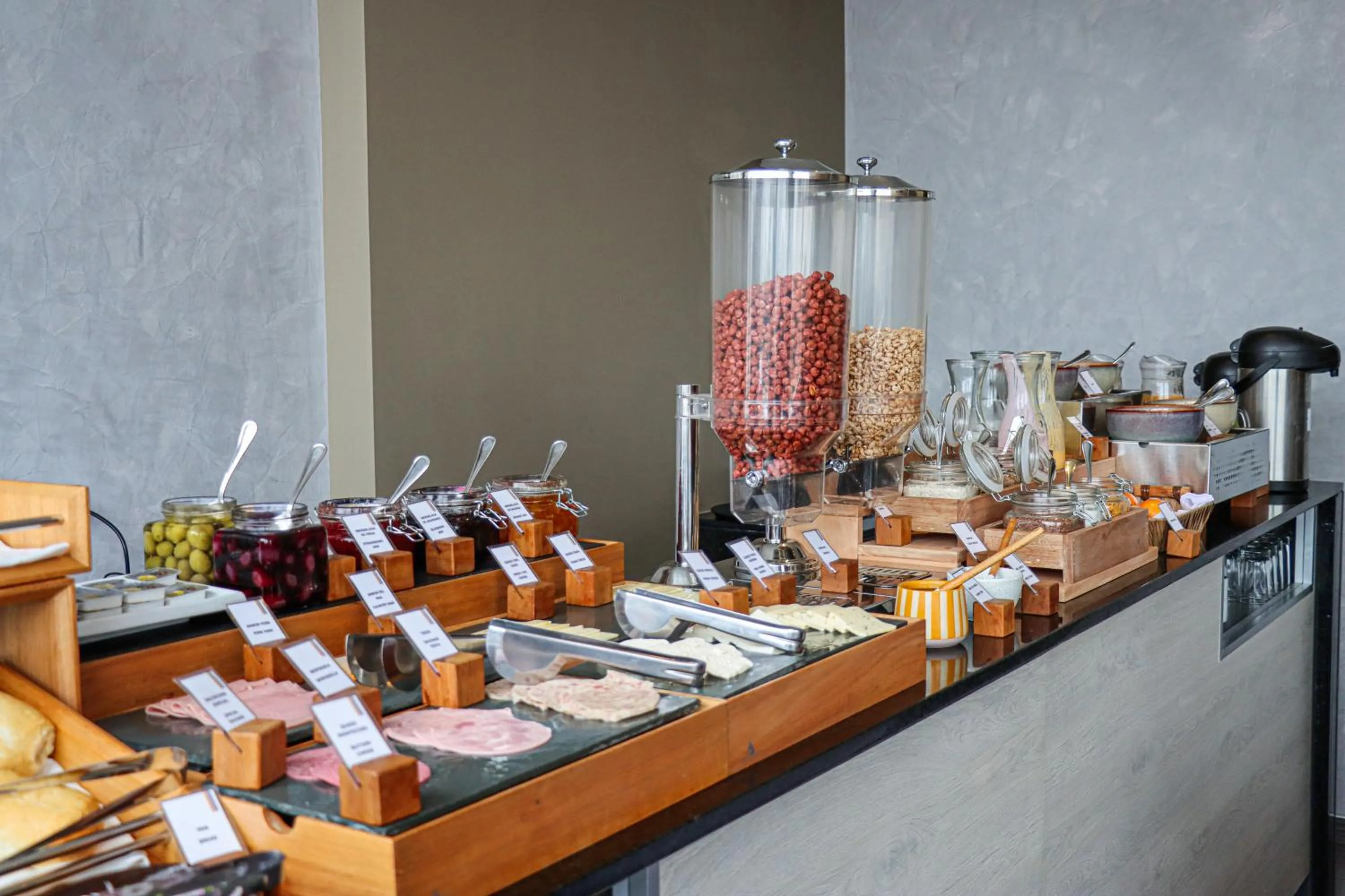 Restaurant/places to eat in Rado Hotel - Santa María