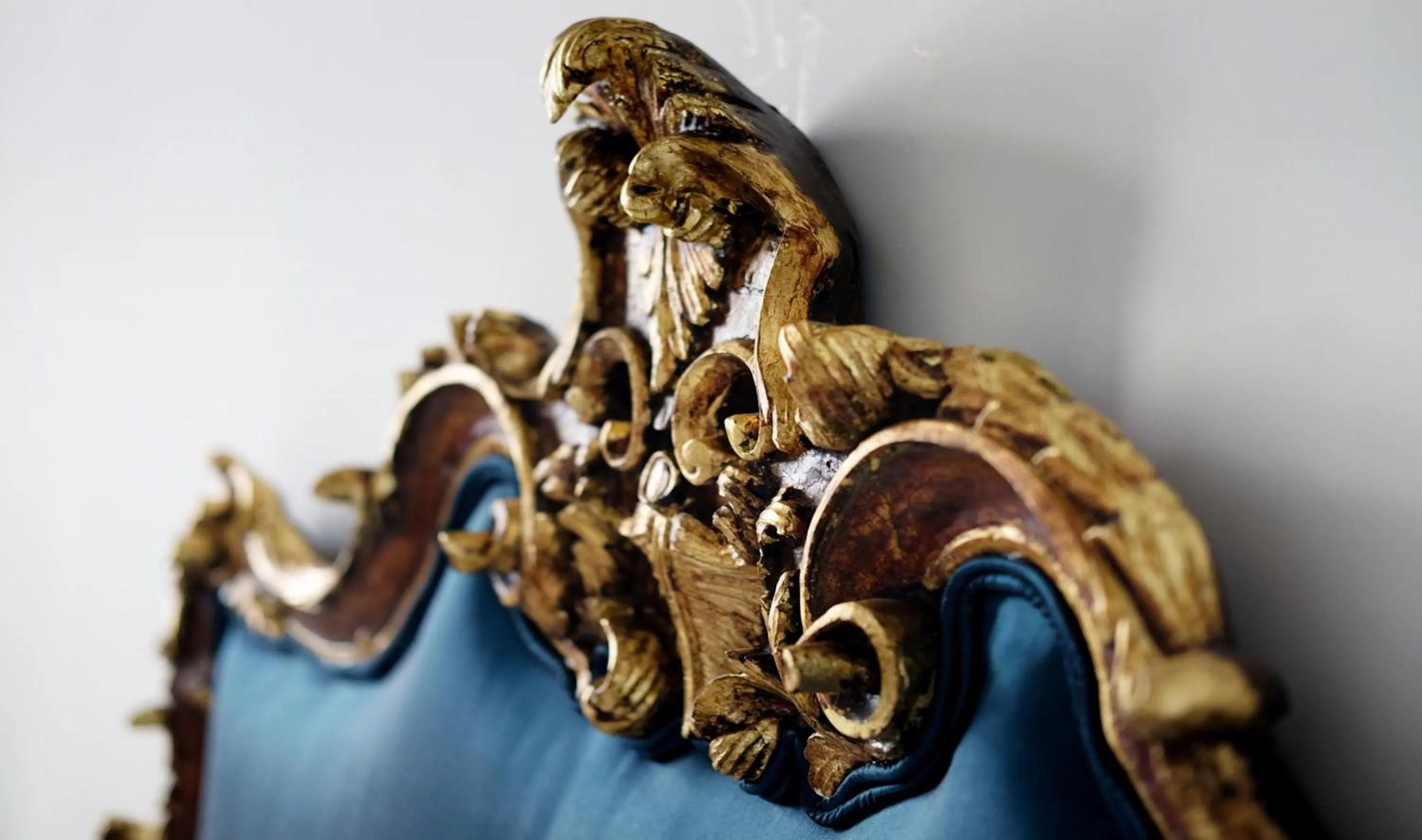 Decorative detail in Nobildonne Relais