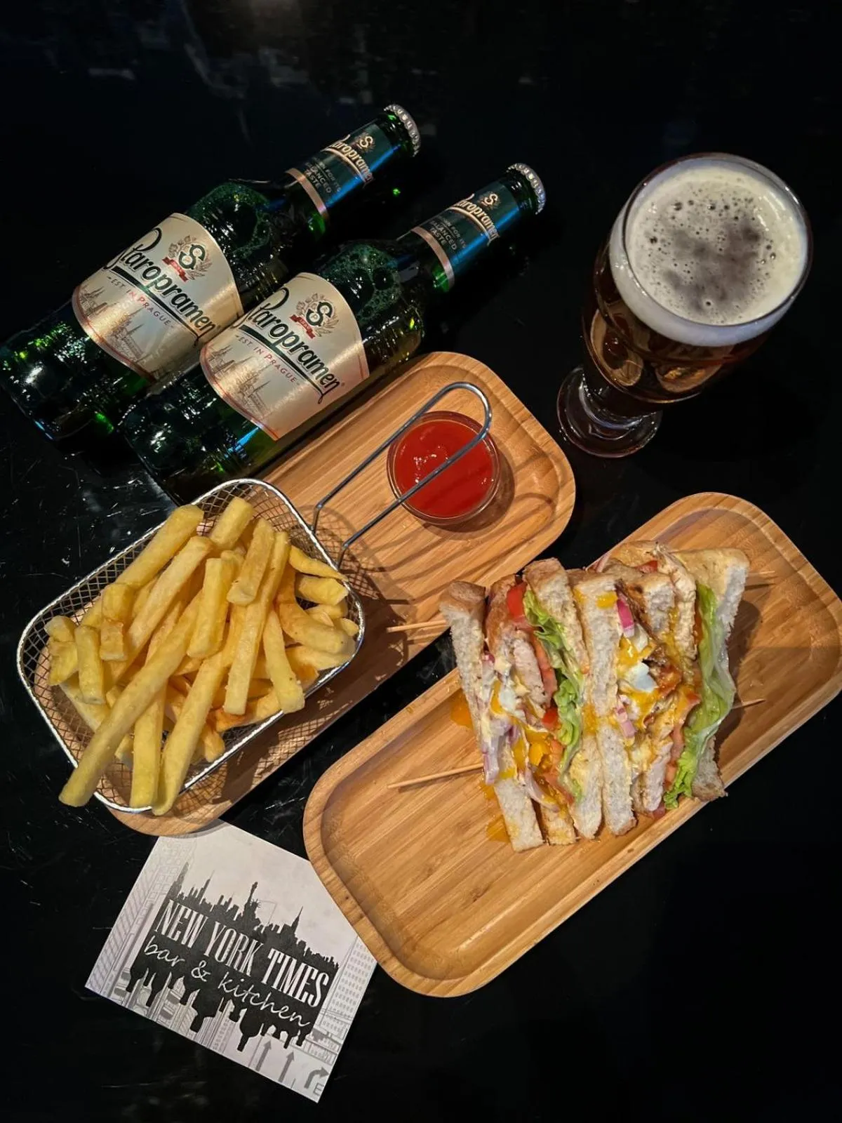 Restaurant/places to eat in Sky Inn Batumi