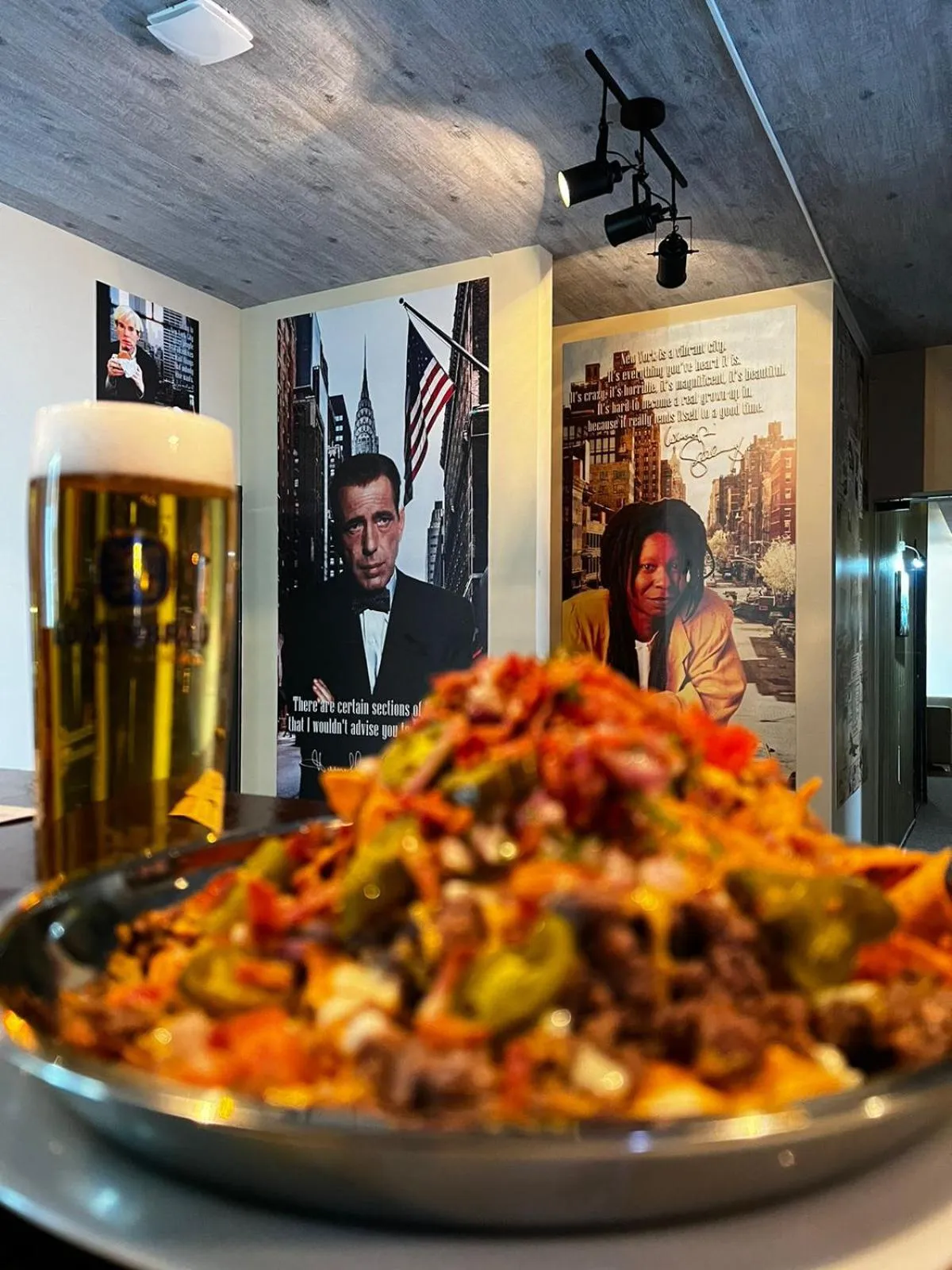 Restaurant/places to eat in Sky Inn Batumi