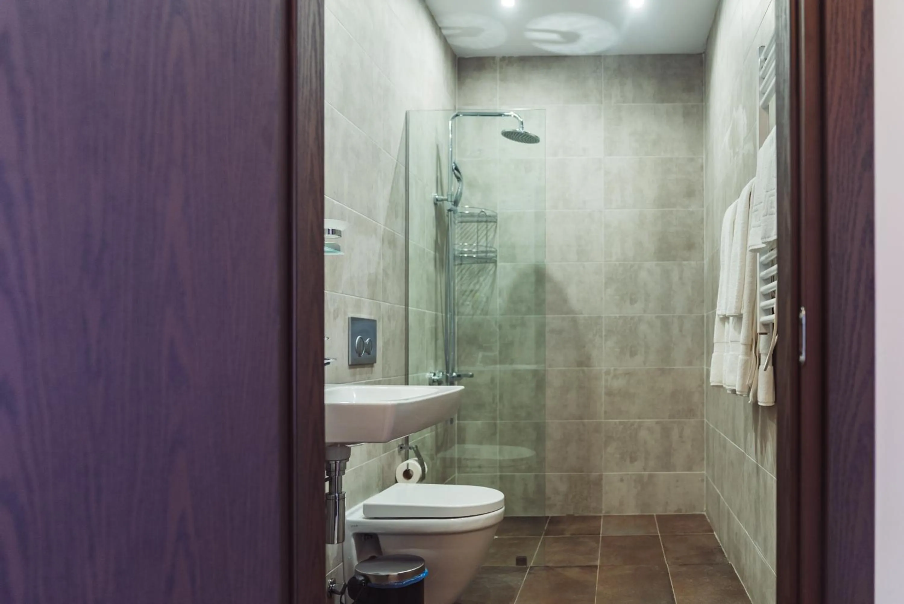 Shower in Sky Inn Batumi